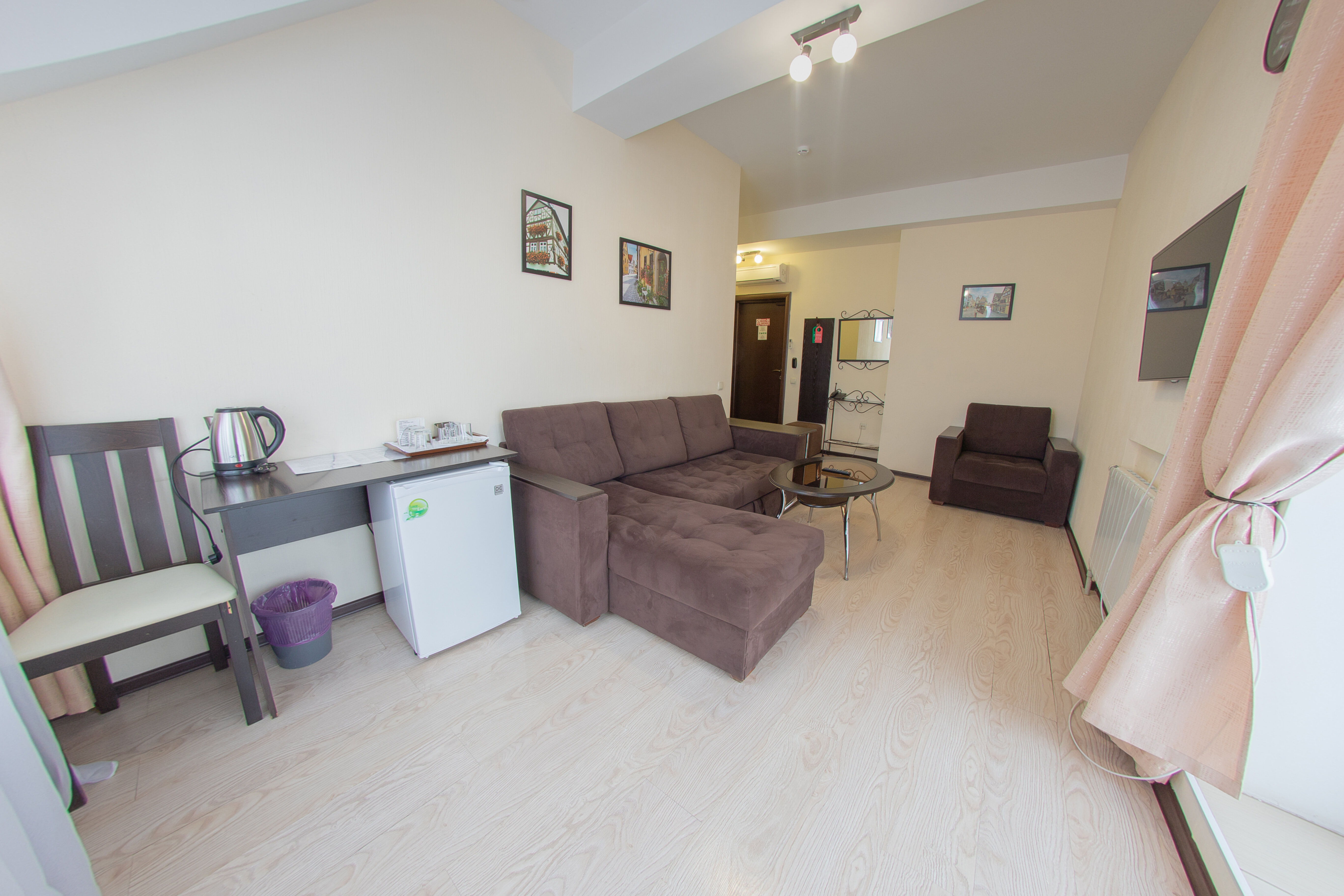 Улучшенный полулюкс