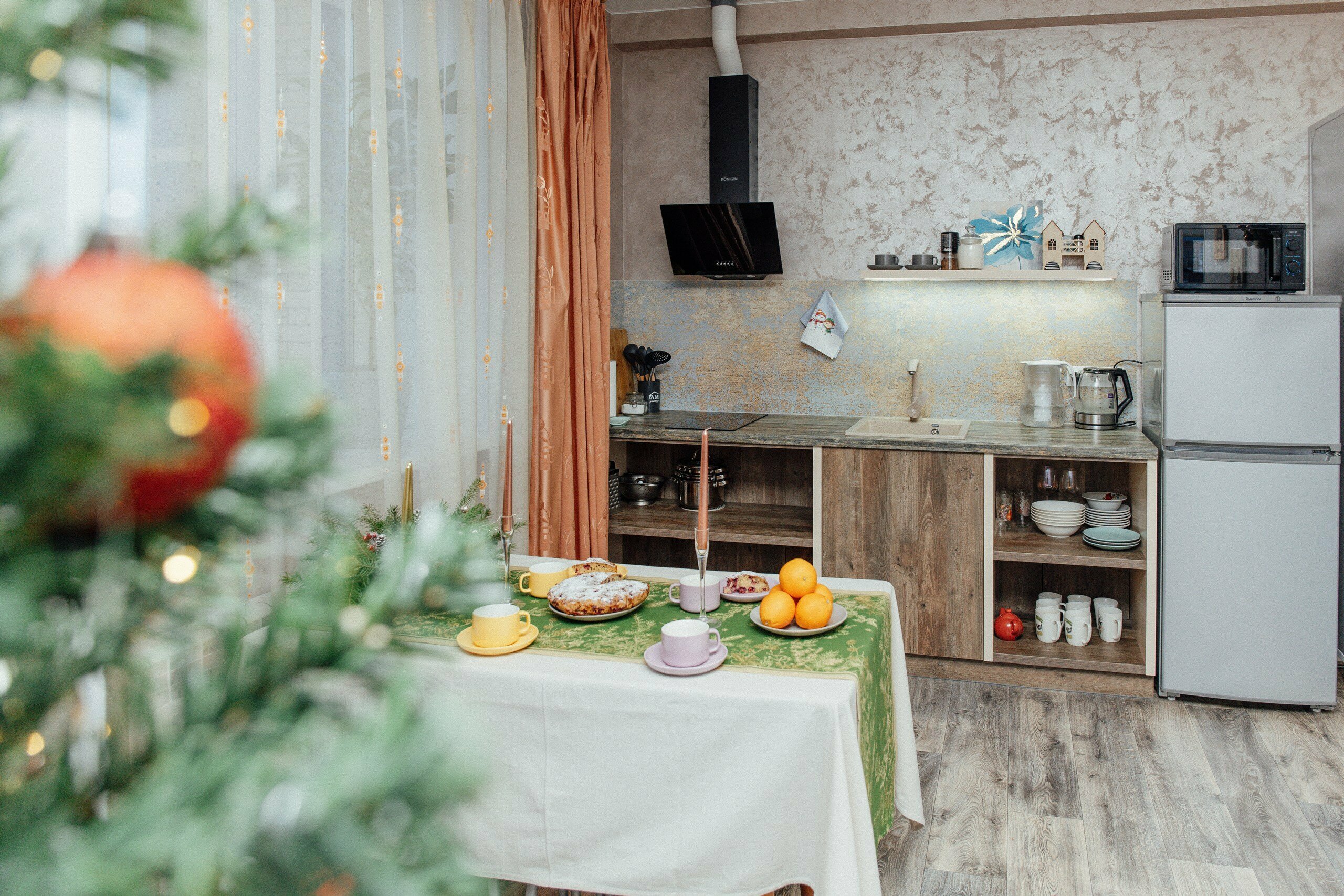 Трехместный номер с собственной ванной комнатой