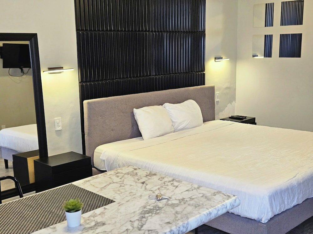 Luxury Suite