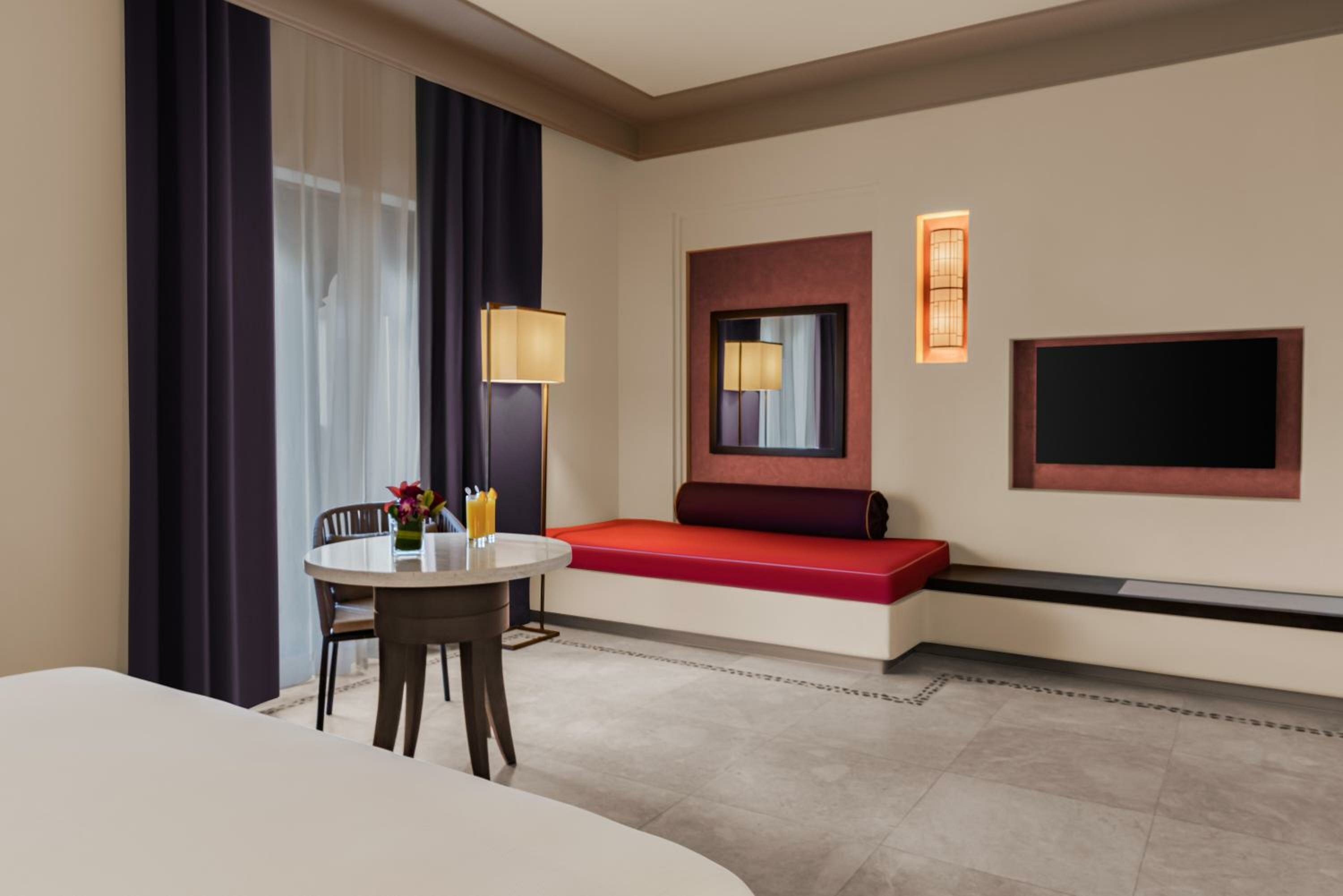 	 Ocean View Family Room with Lounge Access with Aqua Park Access