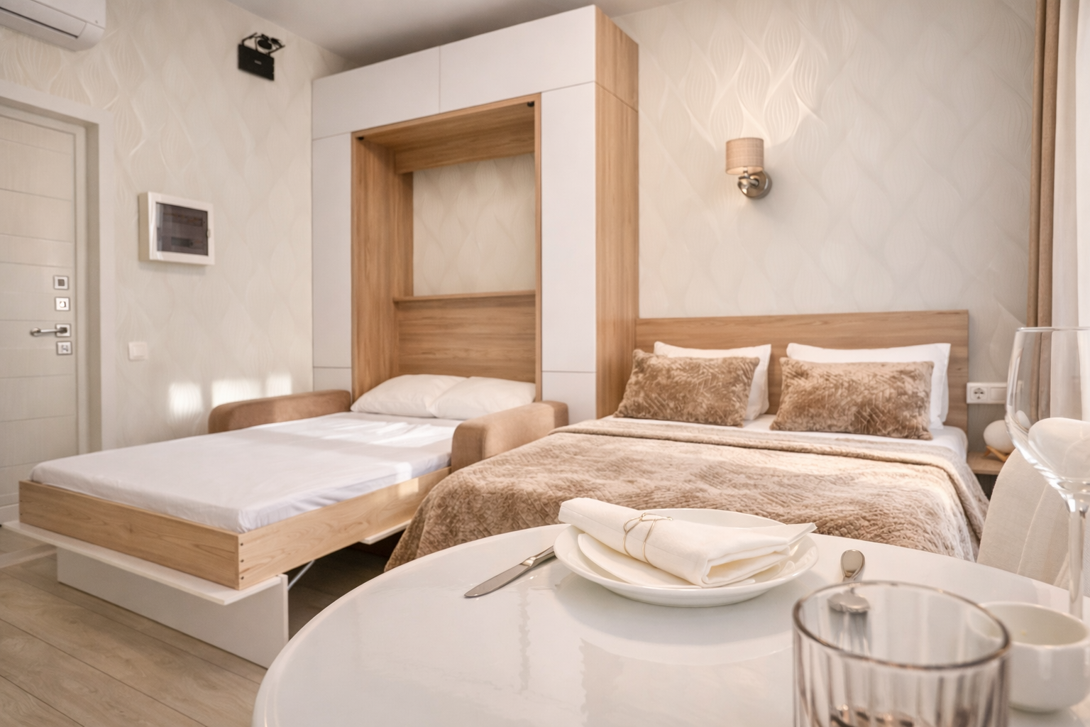 Комфорт с видом на горы и балконом