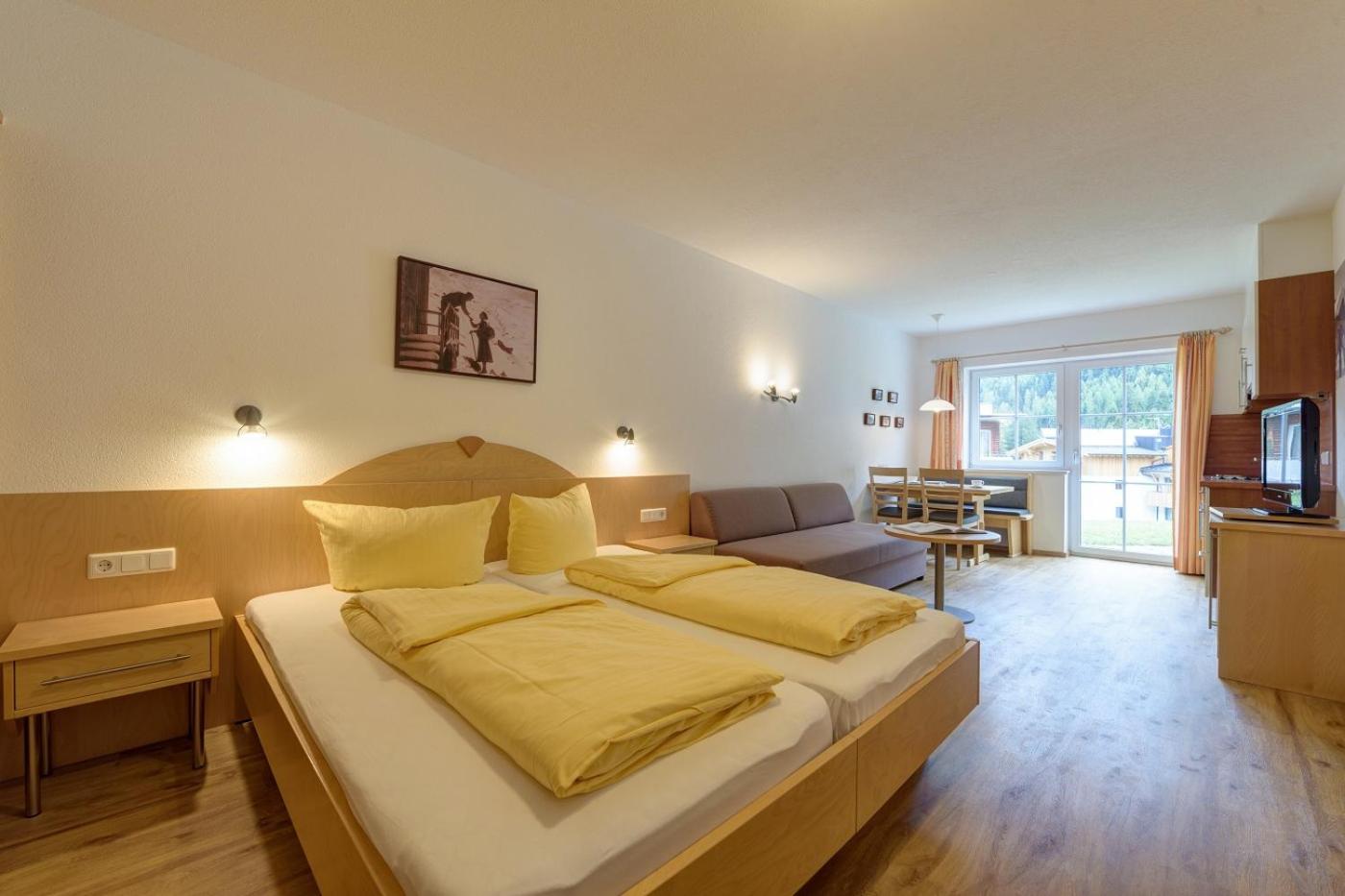 Superior Apartment (2 Adults)
