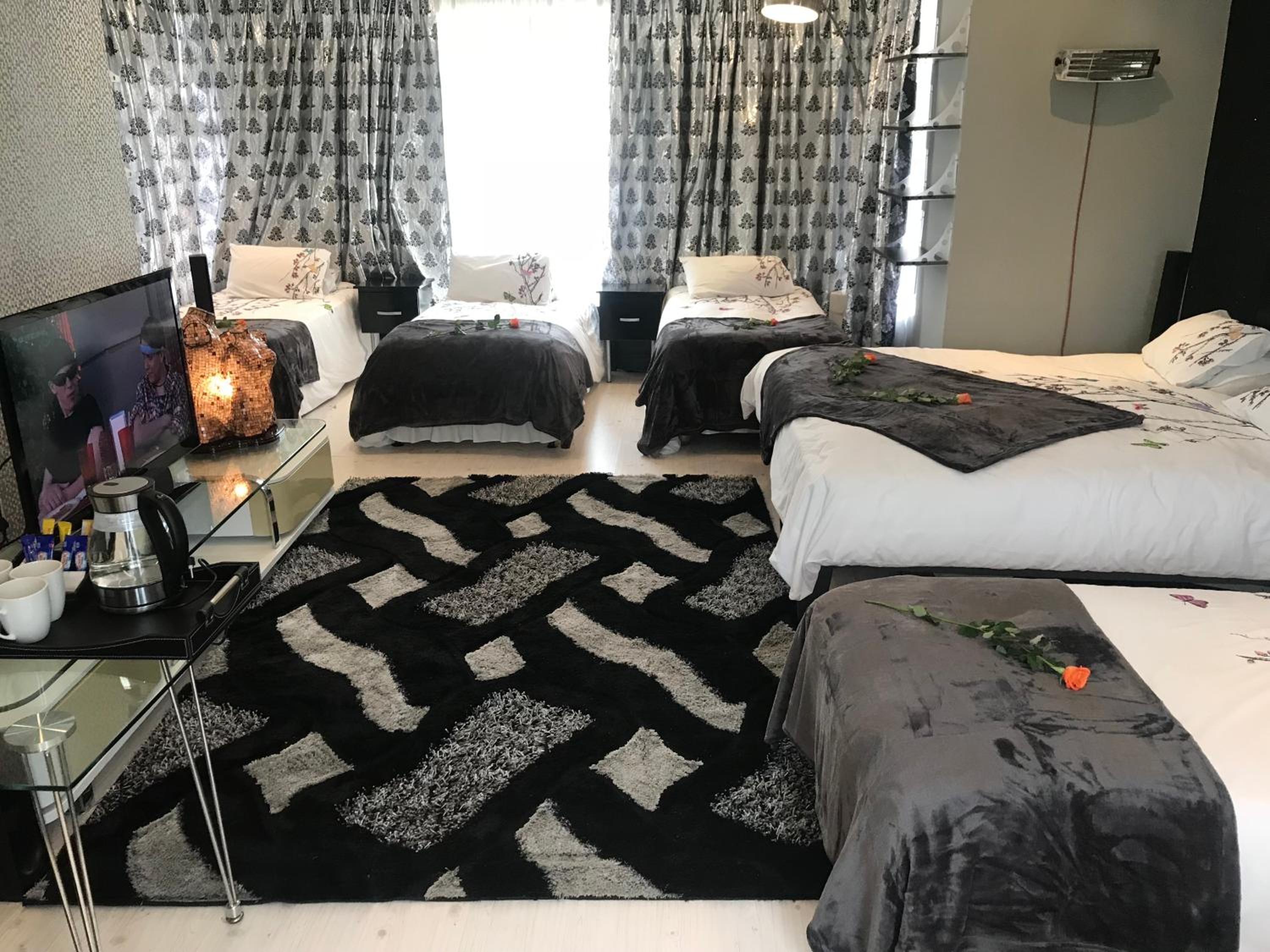 Luxury Suite With Spa Bath