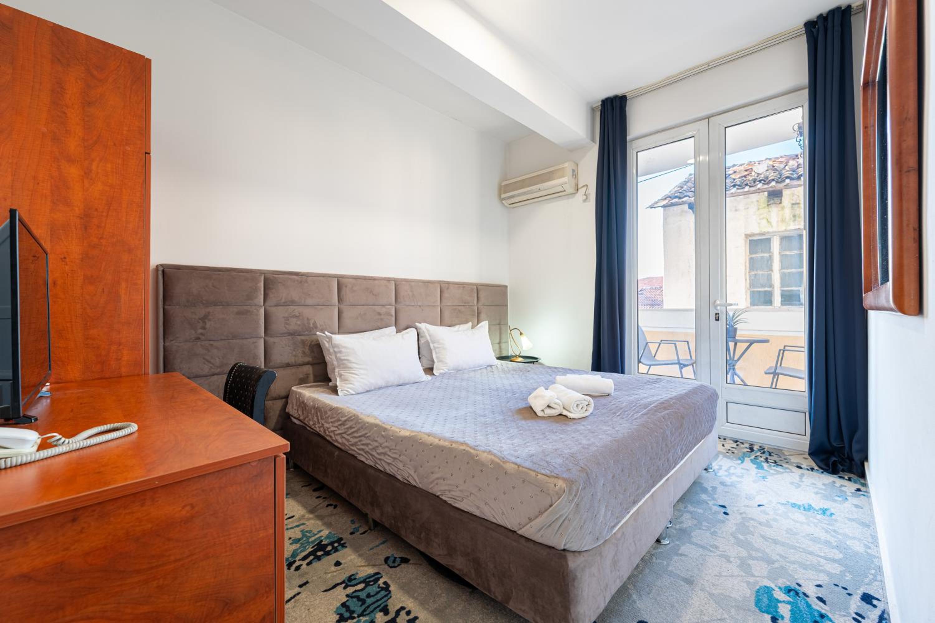 Double or Twin Room with Balcony