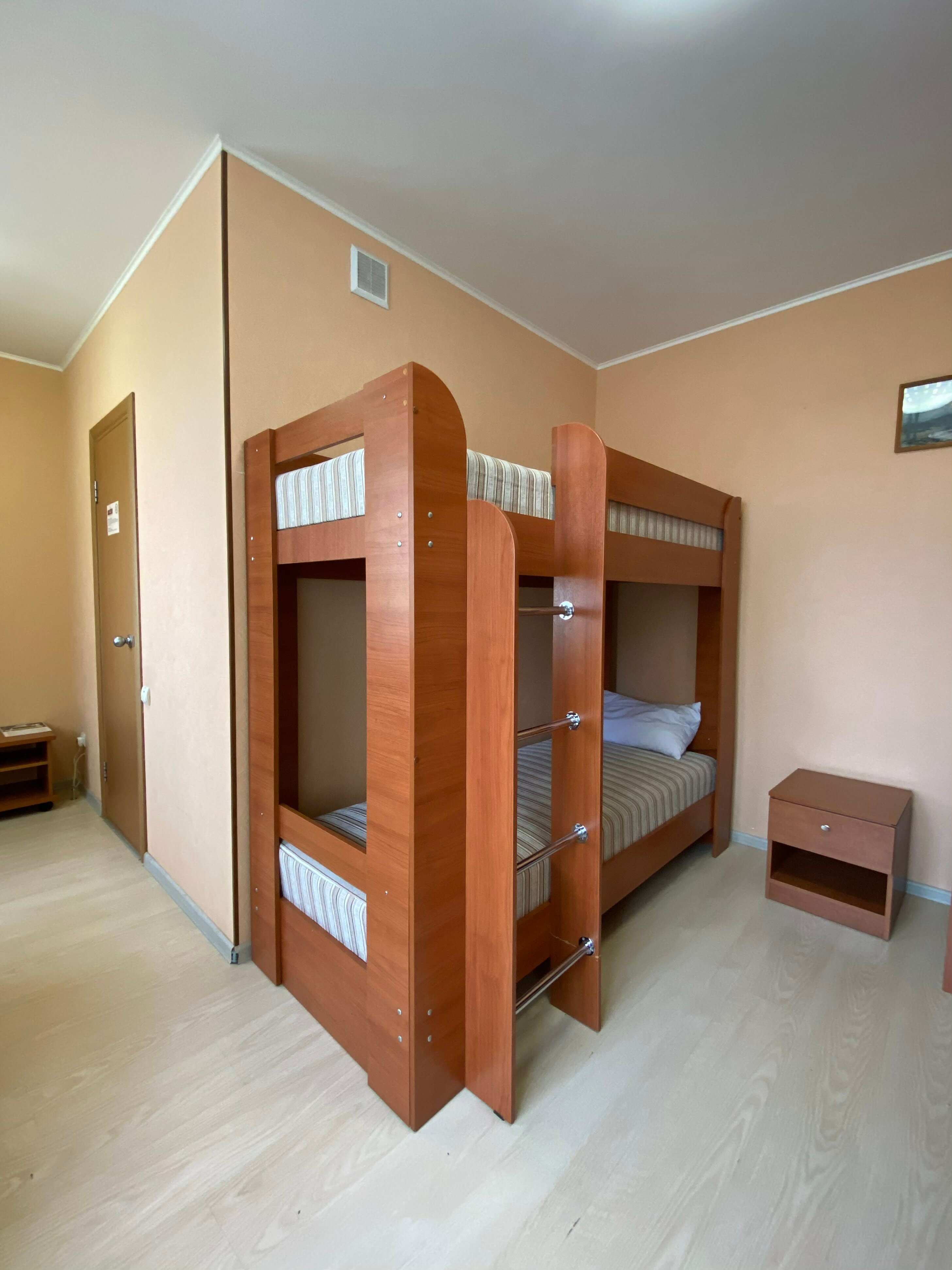 место в хостеле