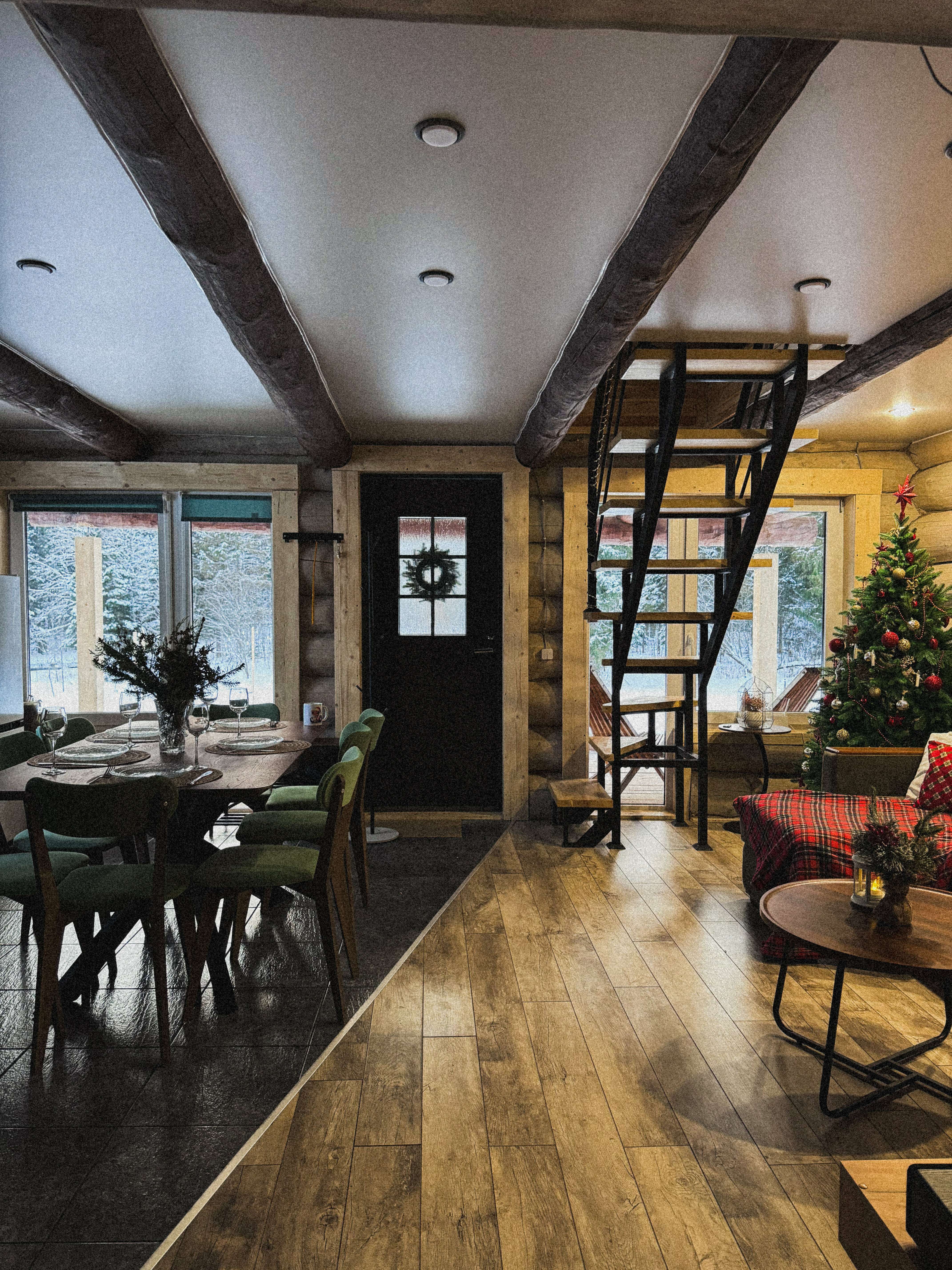 Дом с видом на лес