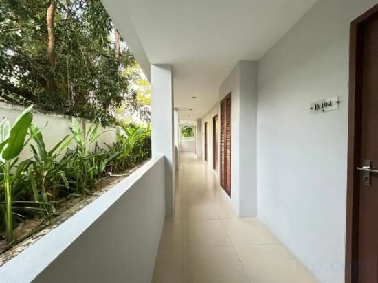 Deluxe Room with Garden View