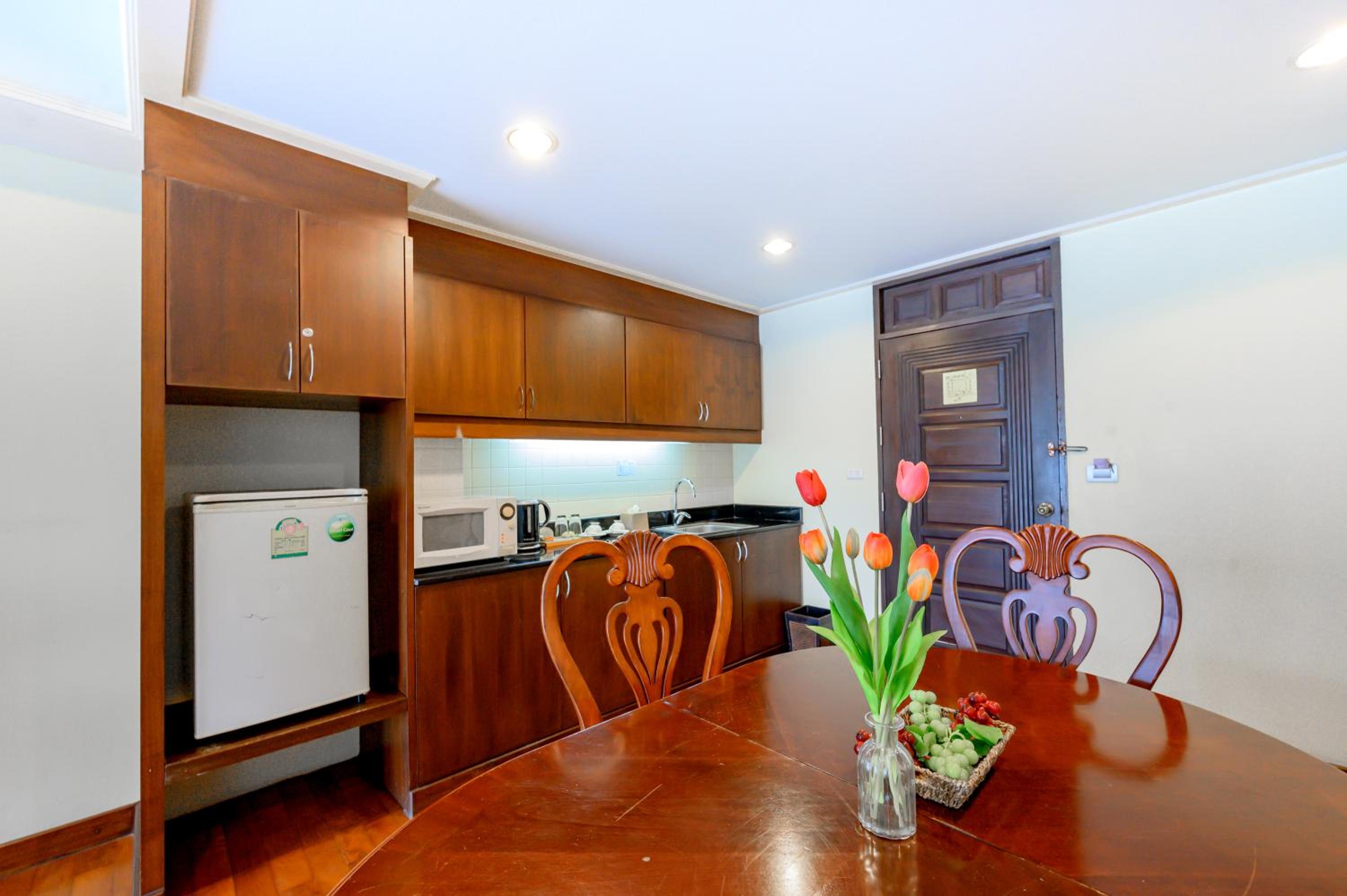 One-Bedroom Suite