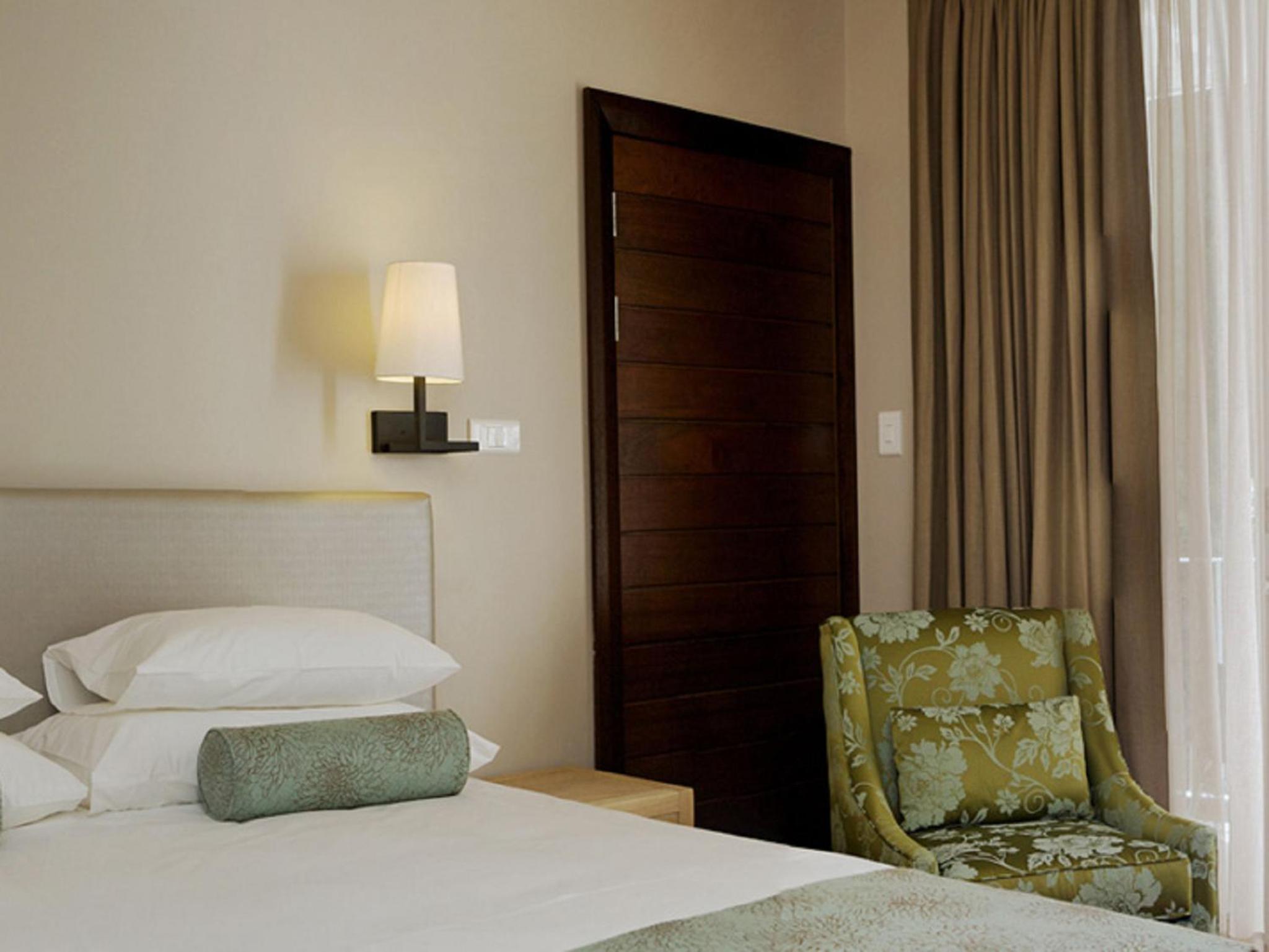 First Floor Back Facing Room No Sea View