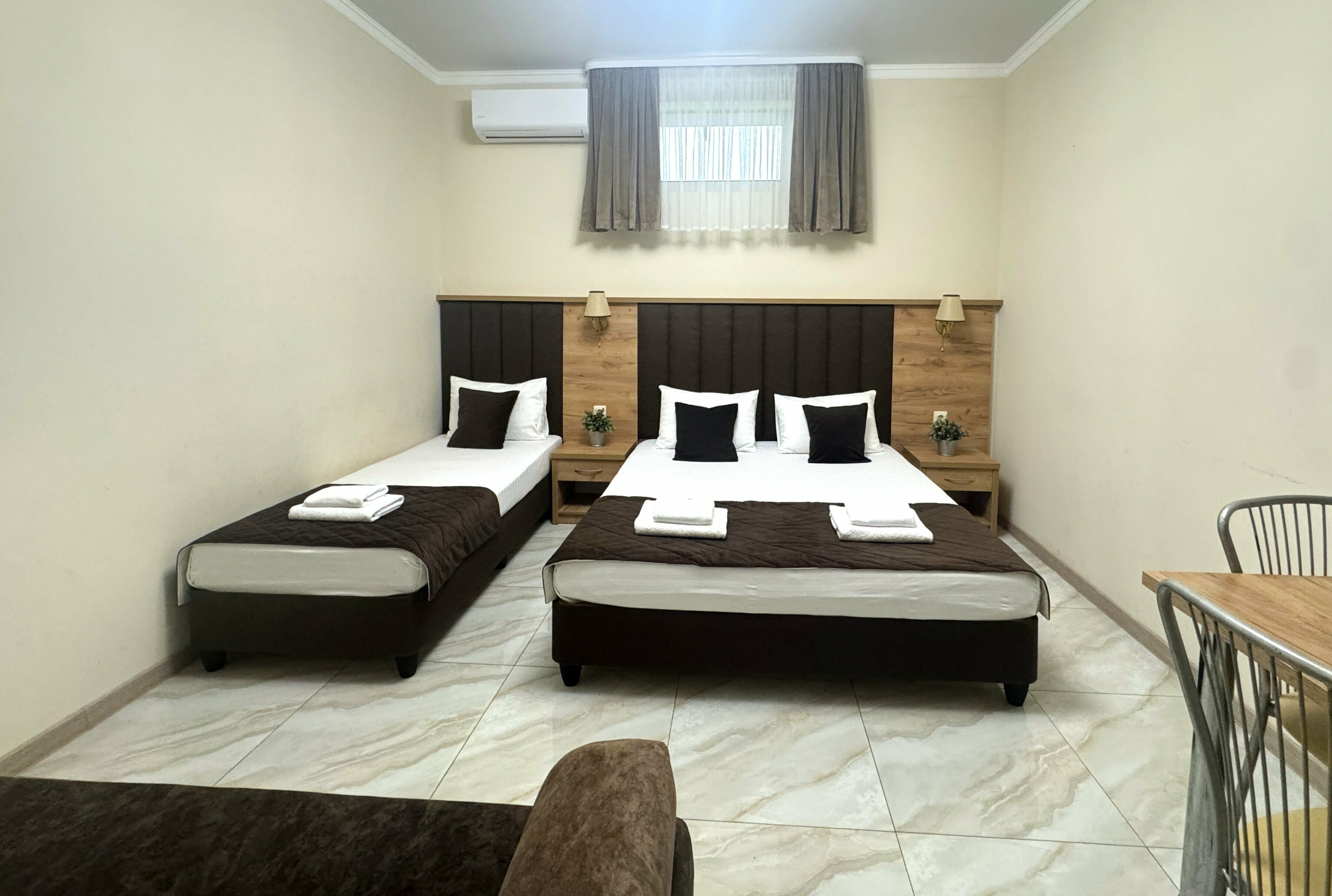 STANDART (КОРПУС АДОНИС) с маленьким окном, 1 этаж