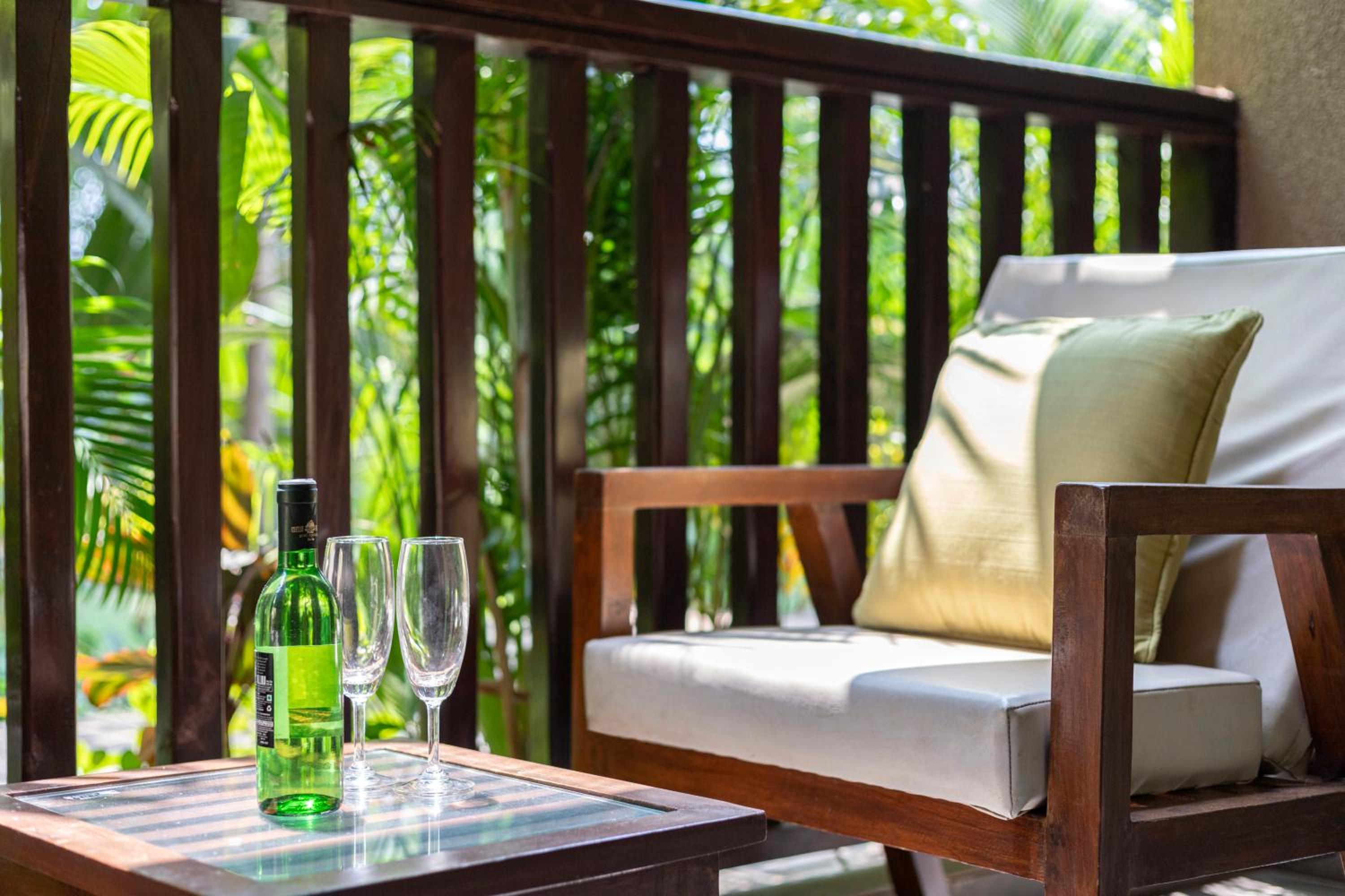 Superior Deluxe Room with Balcony (with complimentary Kayaking and 20% off on Massage session)