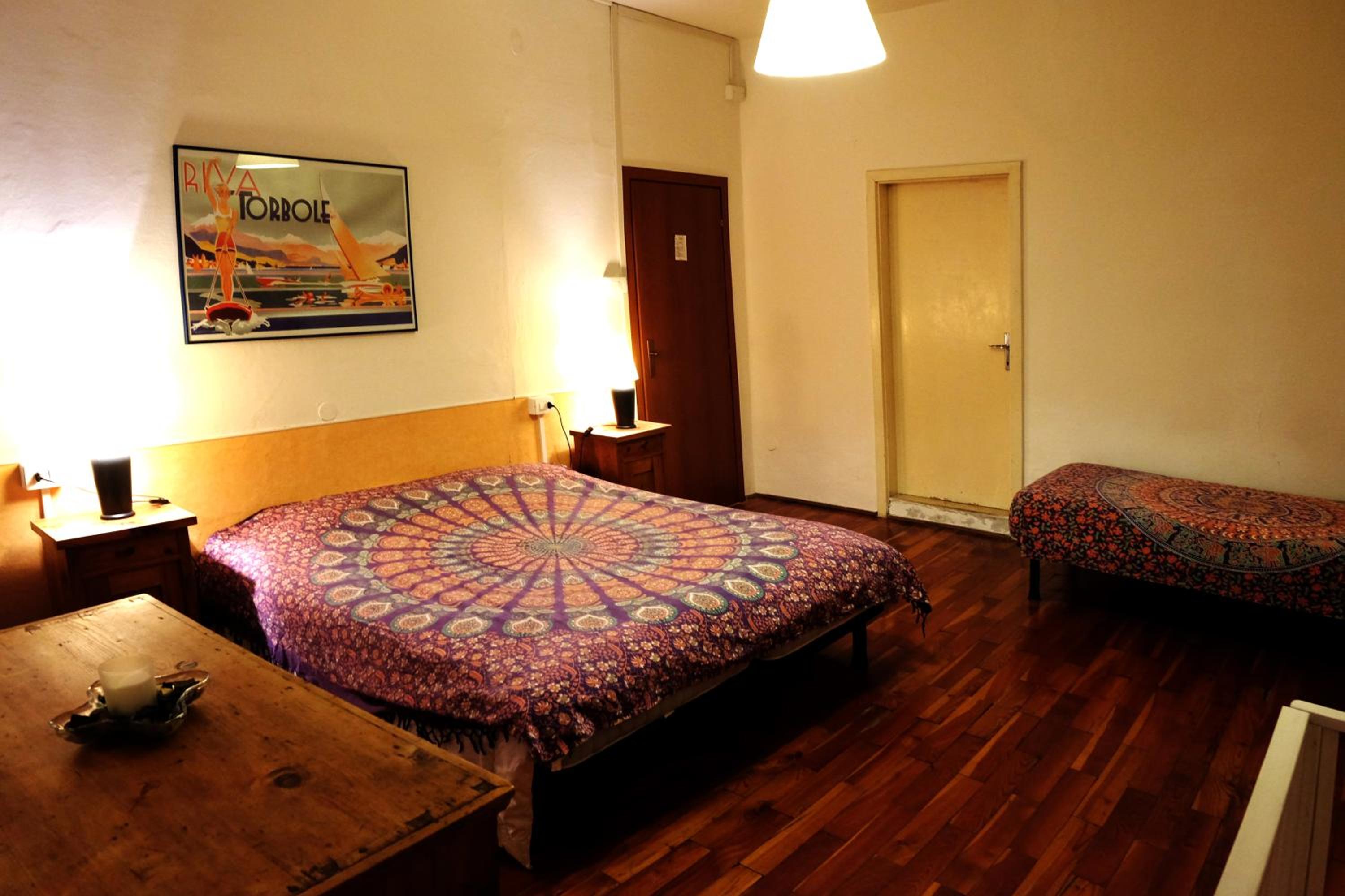 Triple Room with Private Bathroom