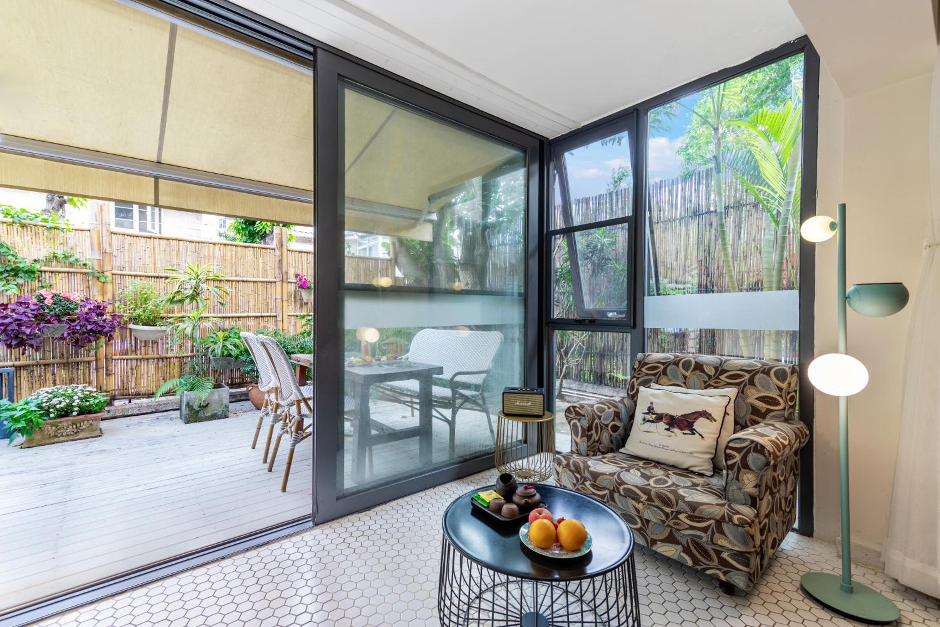 Suite with Garden View