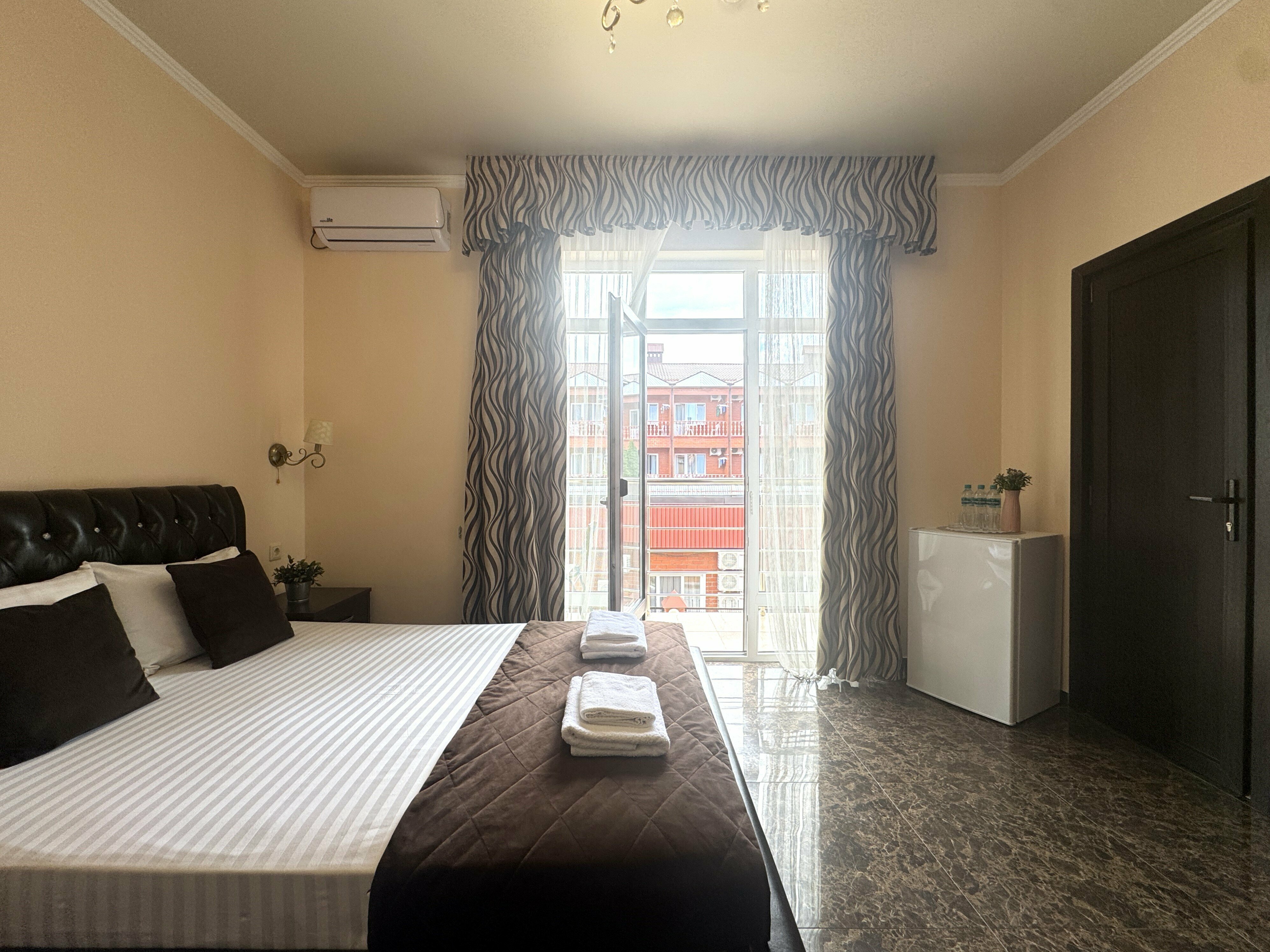 КОМФОРТ (КОРПУС МАНОЛИС) с балконом