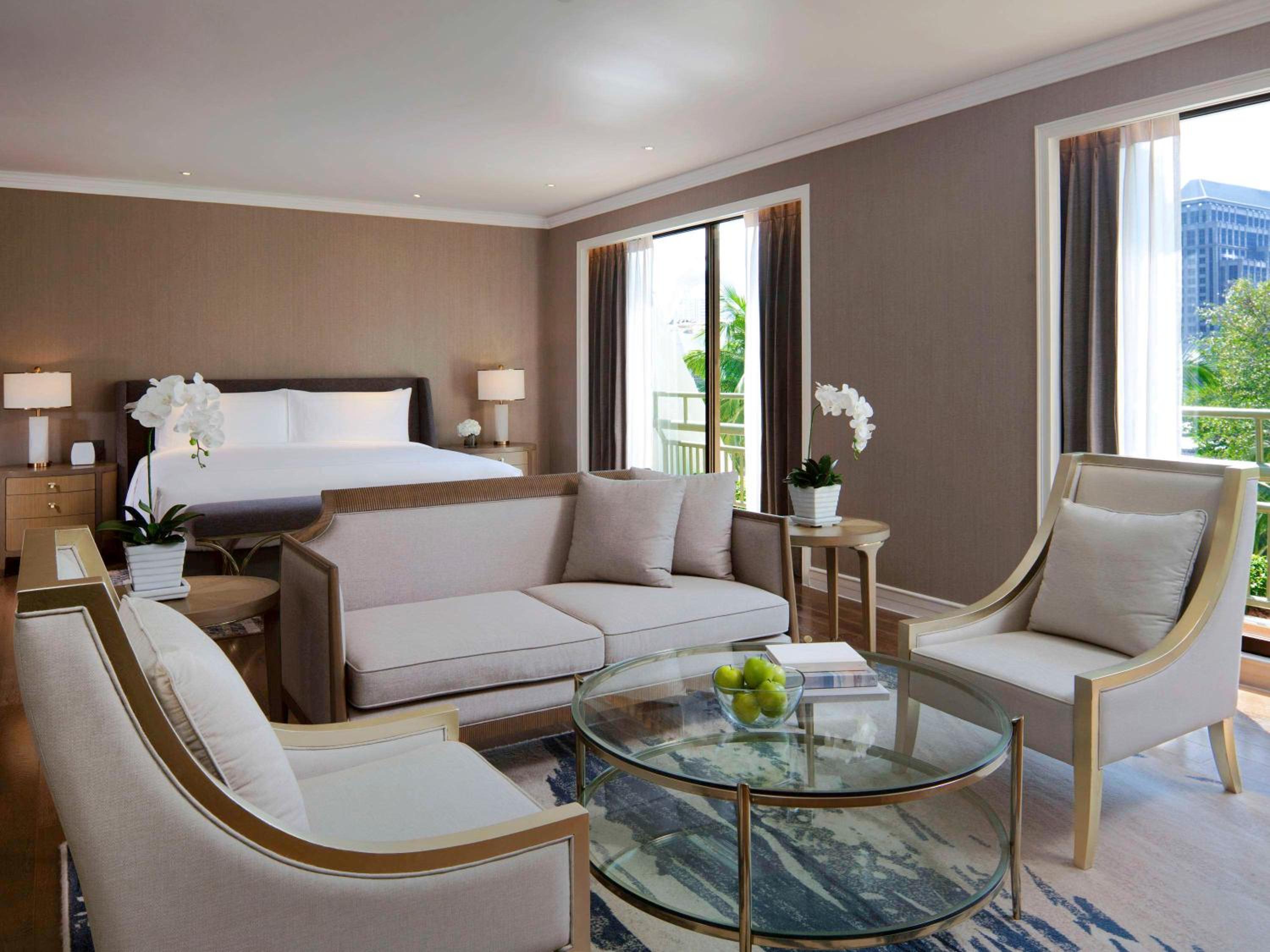 Presidential Suite - Club Access
