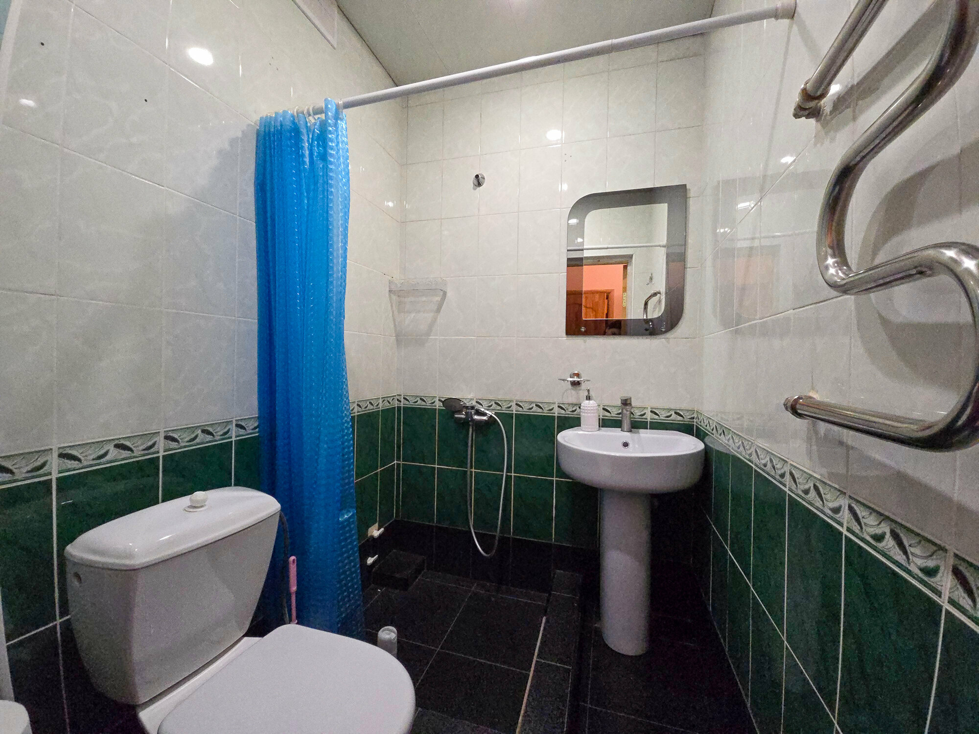 Стандарт с балконом (три раздельные кровати)