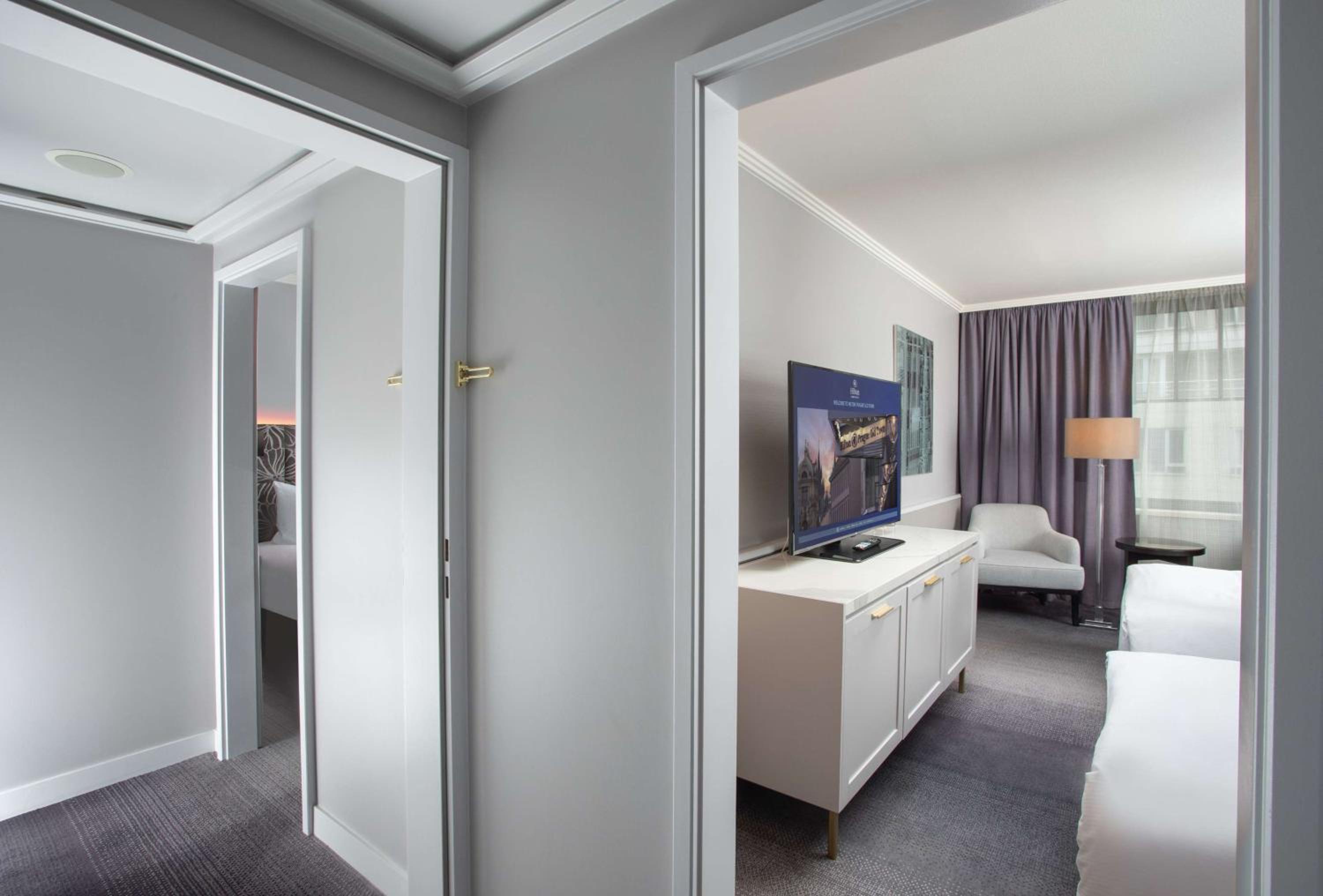 Connecting Family Room