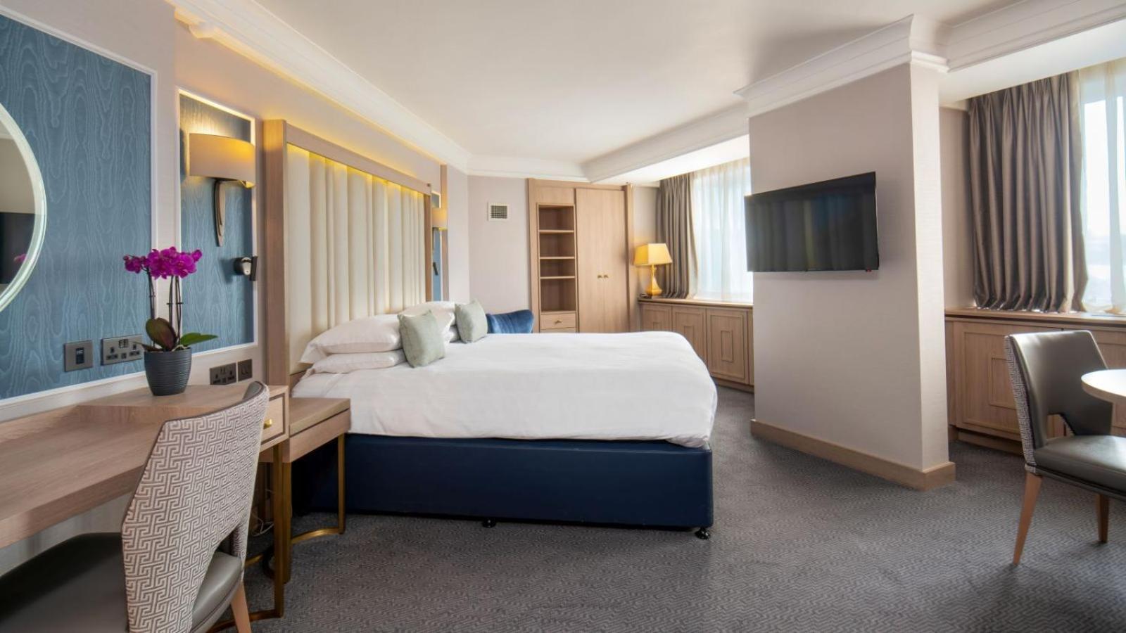 Deluxe Junior Suite