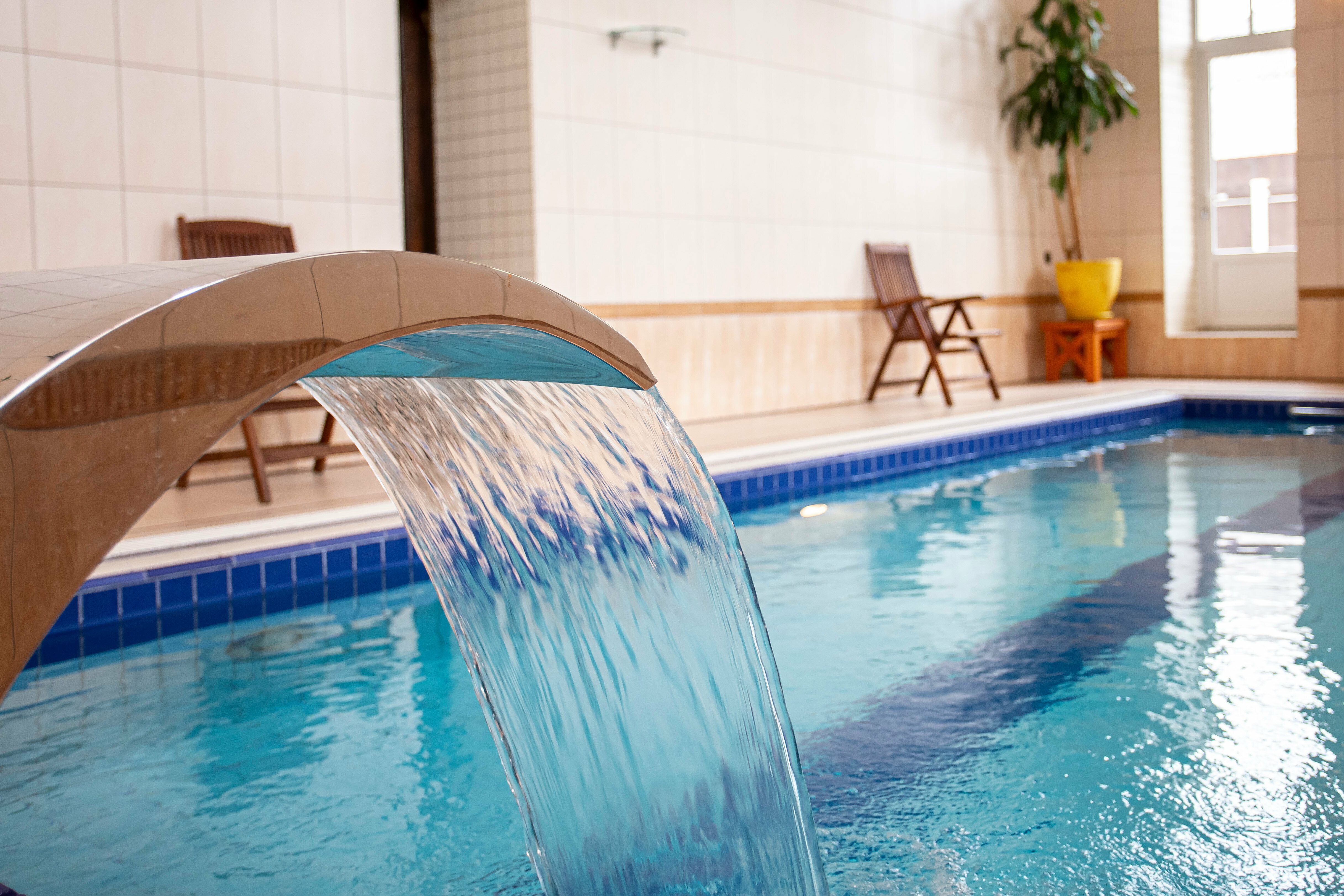 Красная спальня Делюкс с кроватью "king-size"