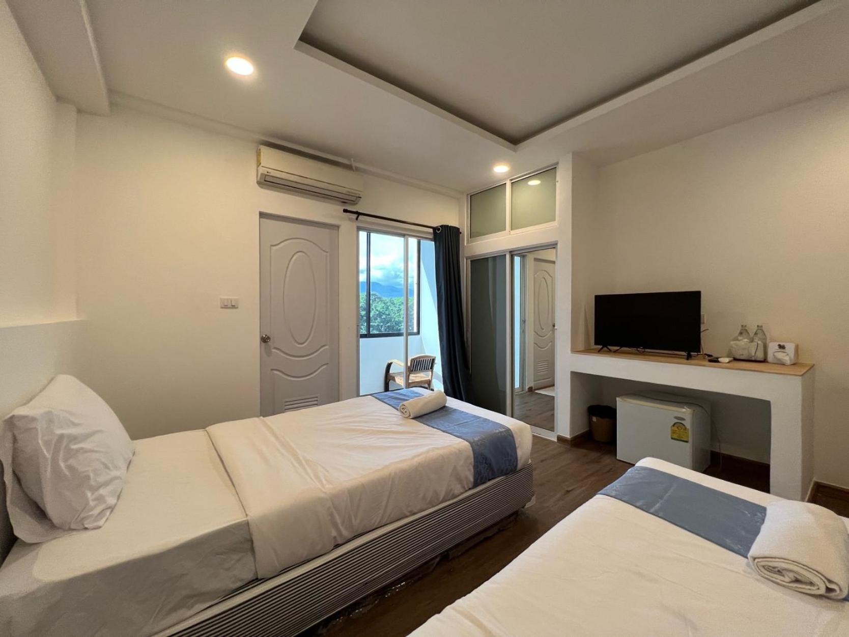 Premier Twin Room