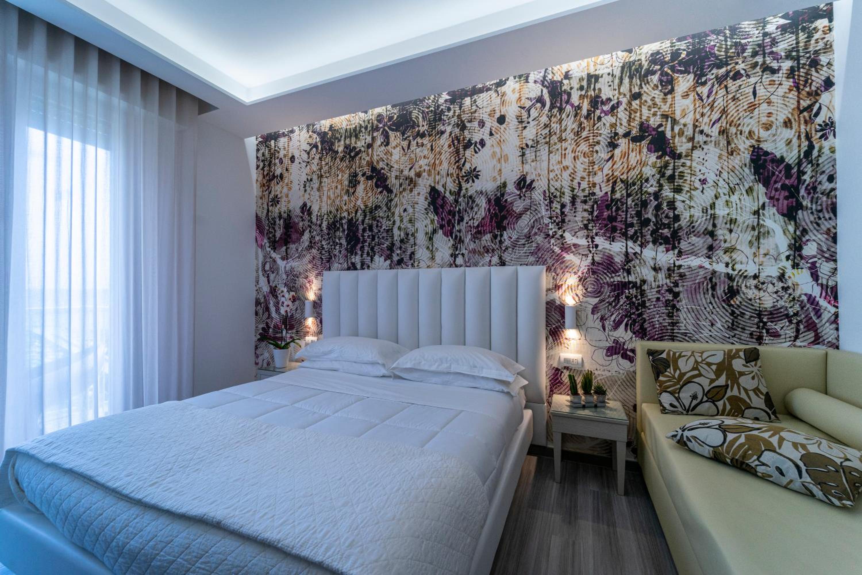 Deluxe Triple Room with Sea View