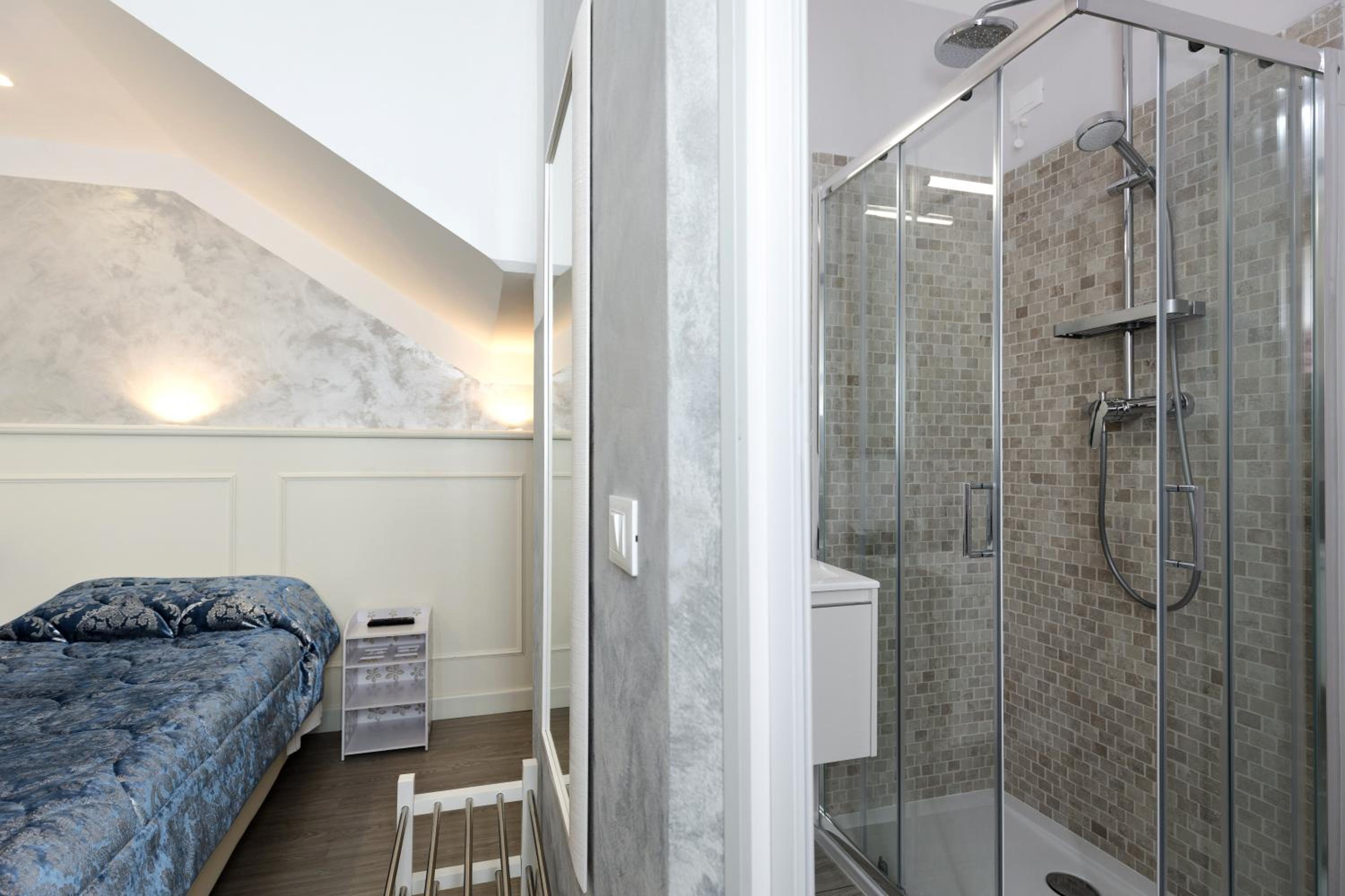 Single Room with Private Bathroom