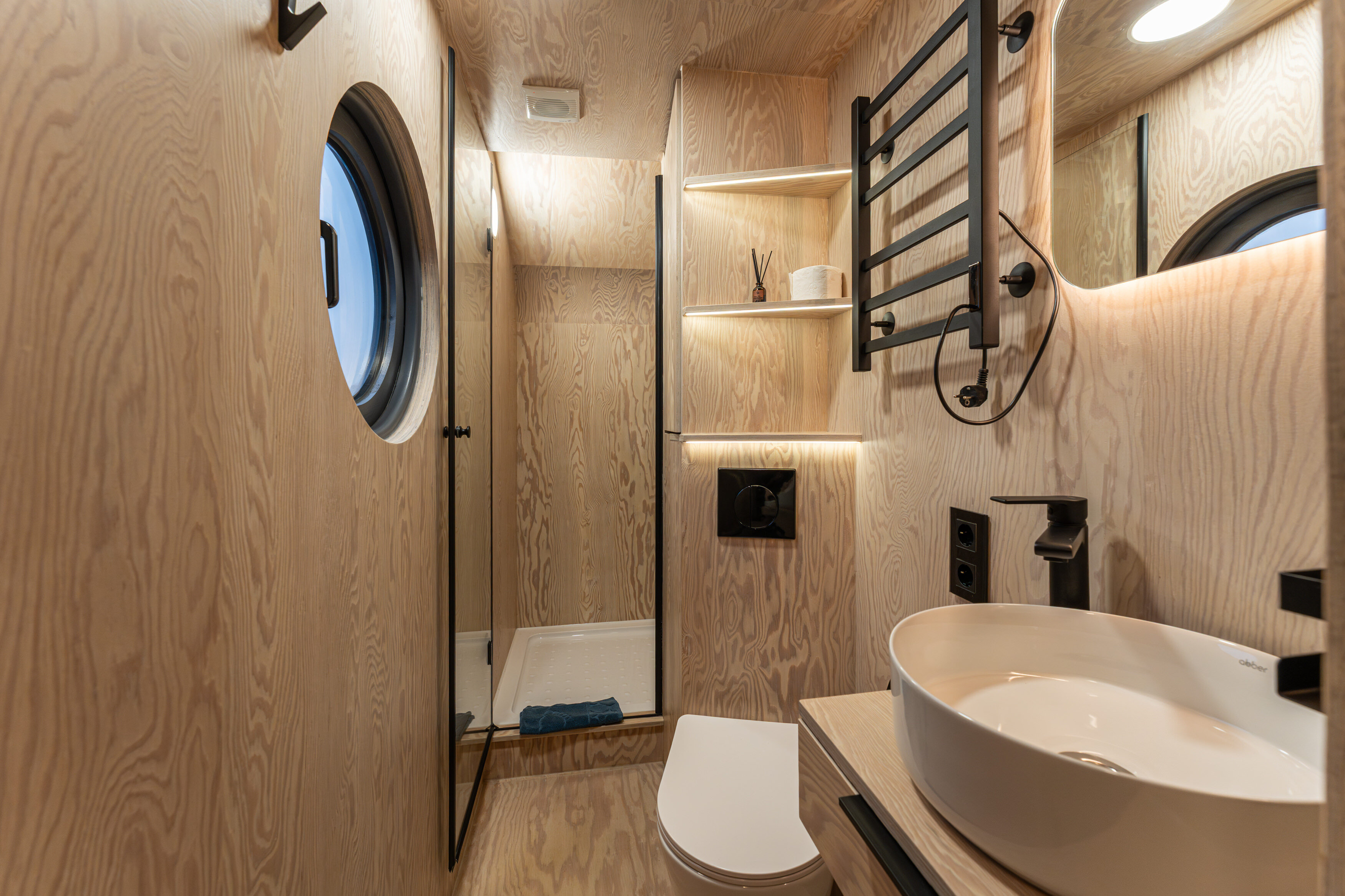 Домик с купелью