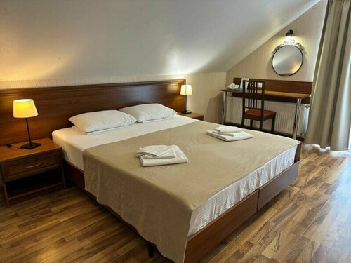 Классический четырехместный номер в Вилла Флора