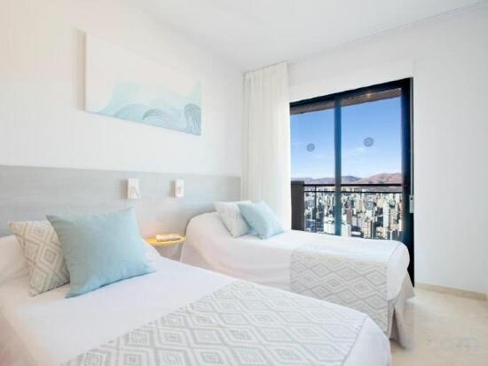 Panoramic Apartment, 2 Bedrooms, Balcony