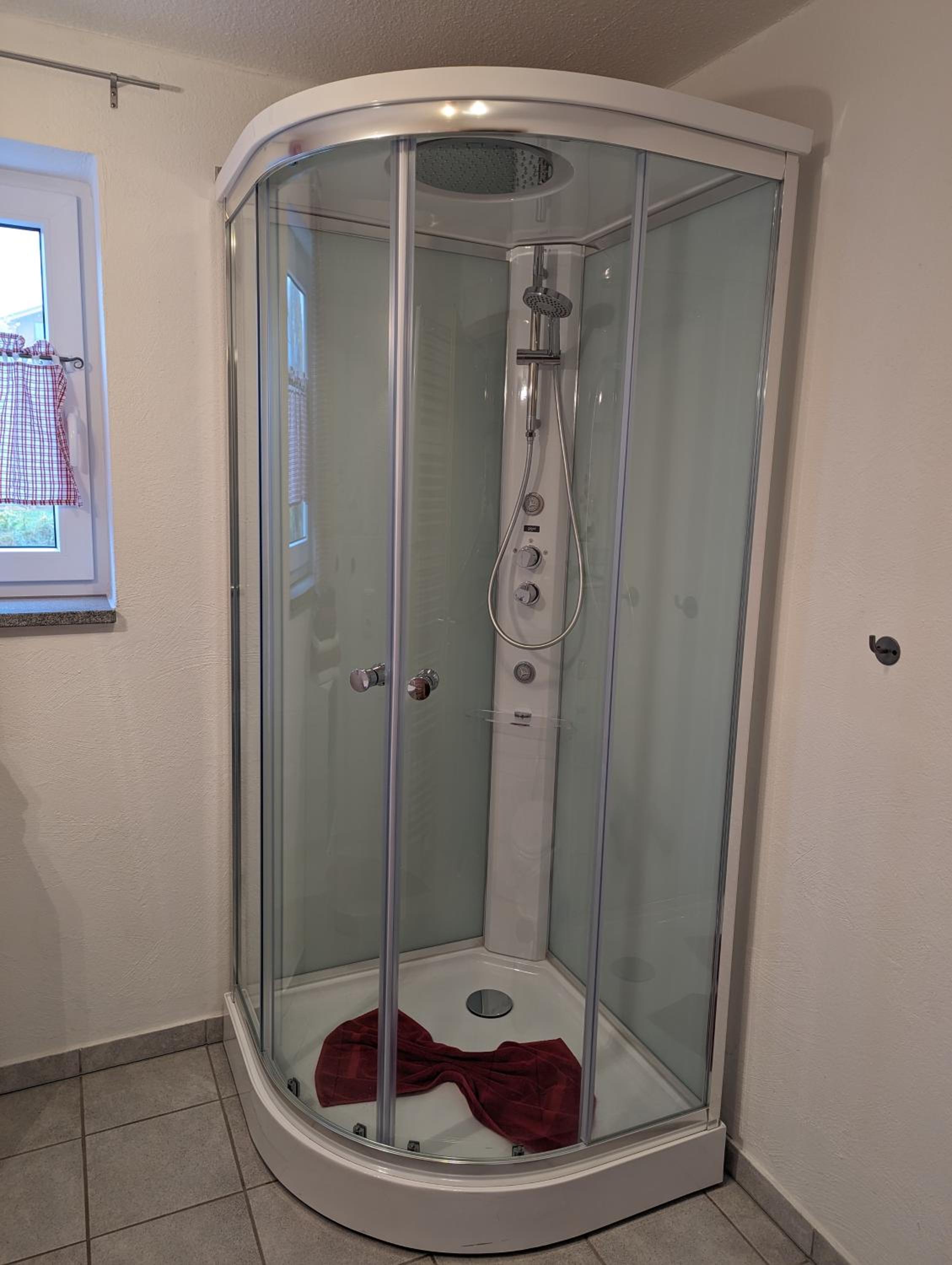 One-Bedroom Apartment (2 - 4 Adults)