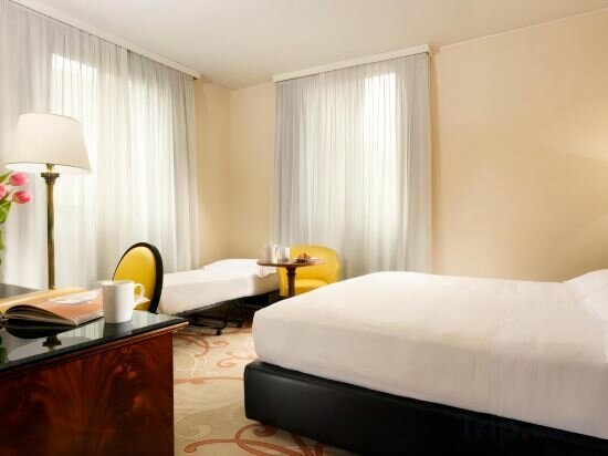 Executive Triple Room
