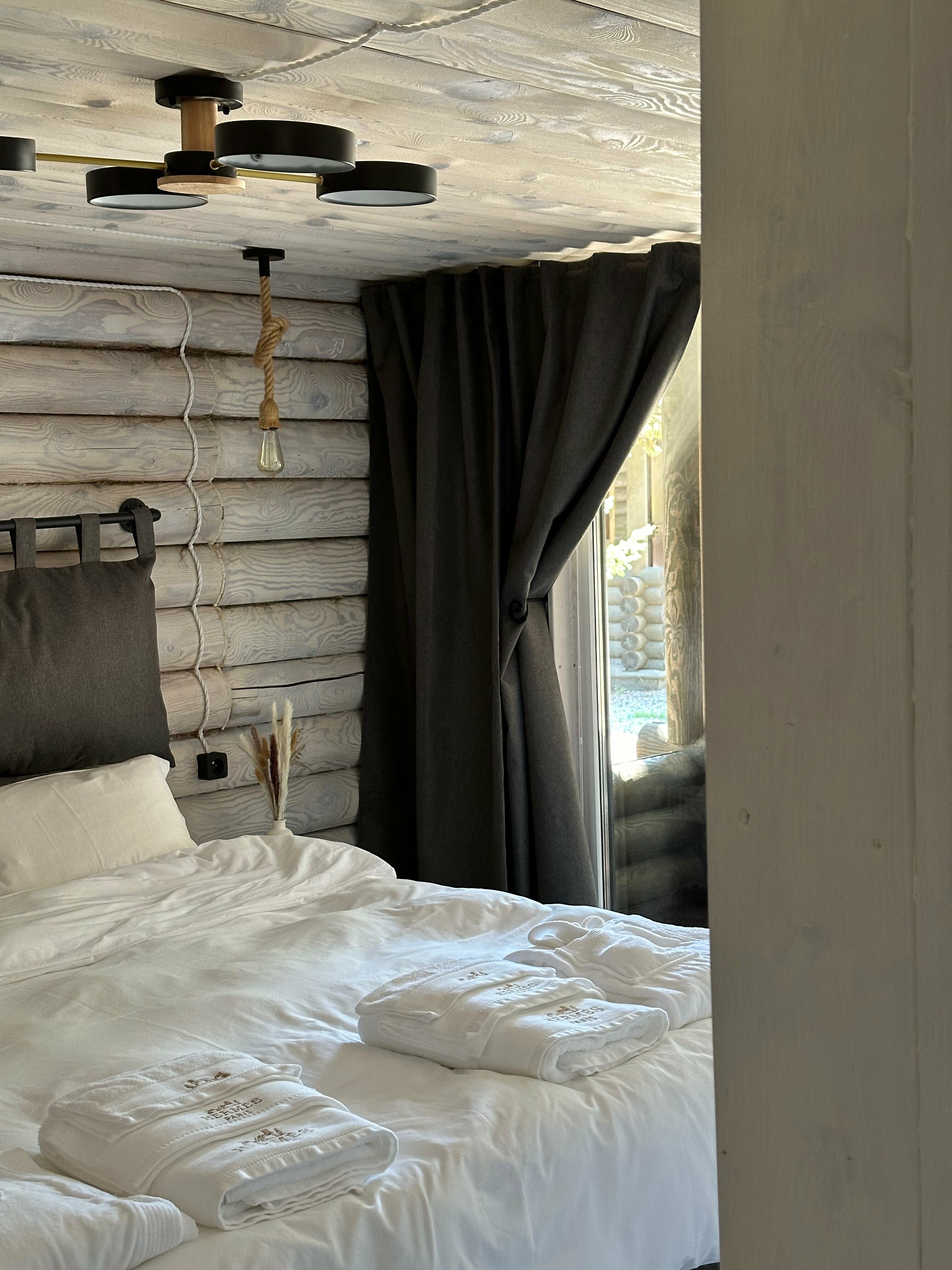 2 комнатный домик с террассой, беседкой, мангалом