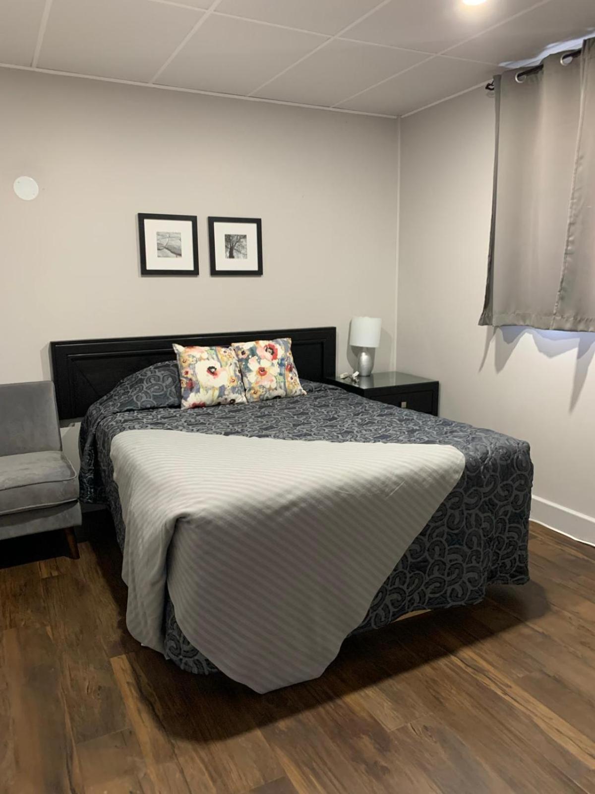 Suite with Lake View