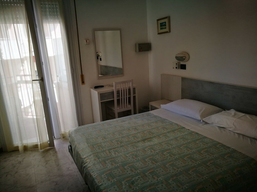 Double or Twin Room, Balcony, Partial Sea View
