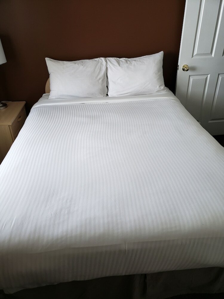 Standard Suite, 1 Queen Bed with Sofa bed, Non Smoking