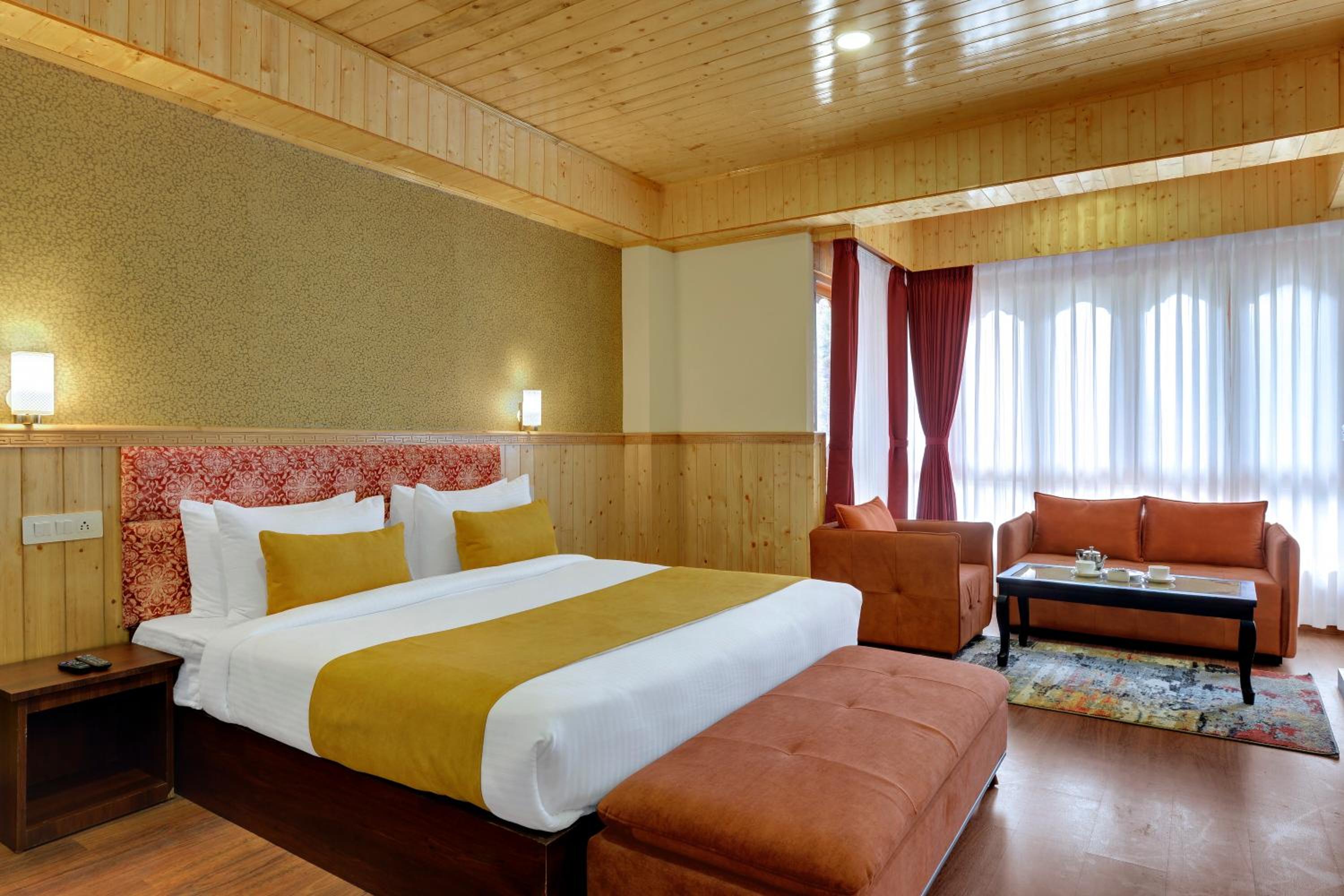 Yashshree Suite