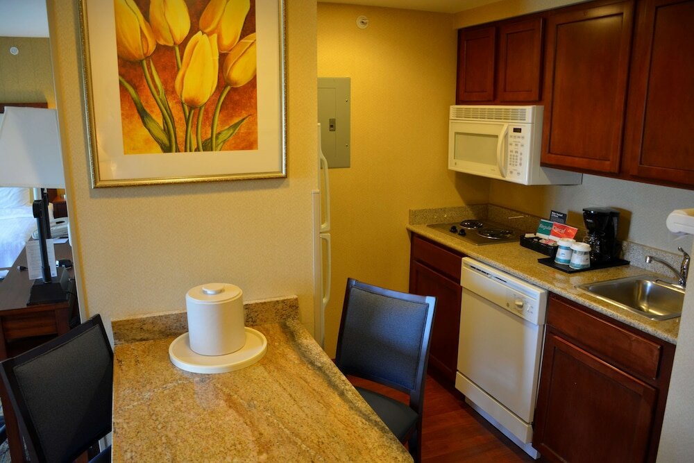 Studio Suite, 1 King Bed with Sofa bed