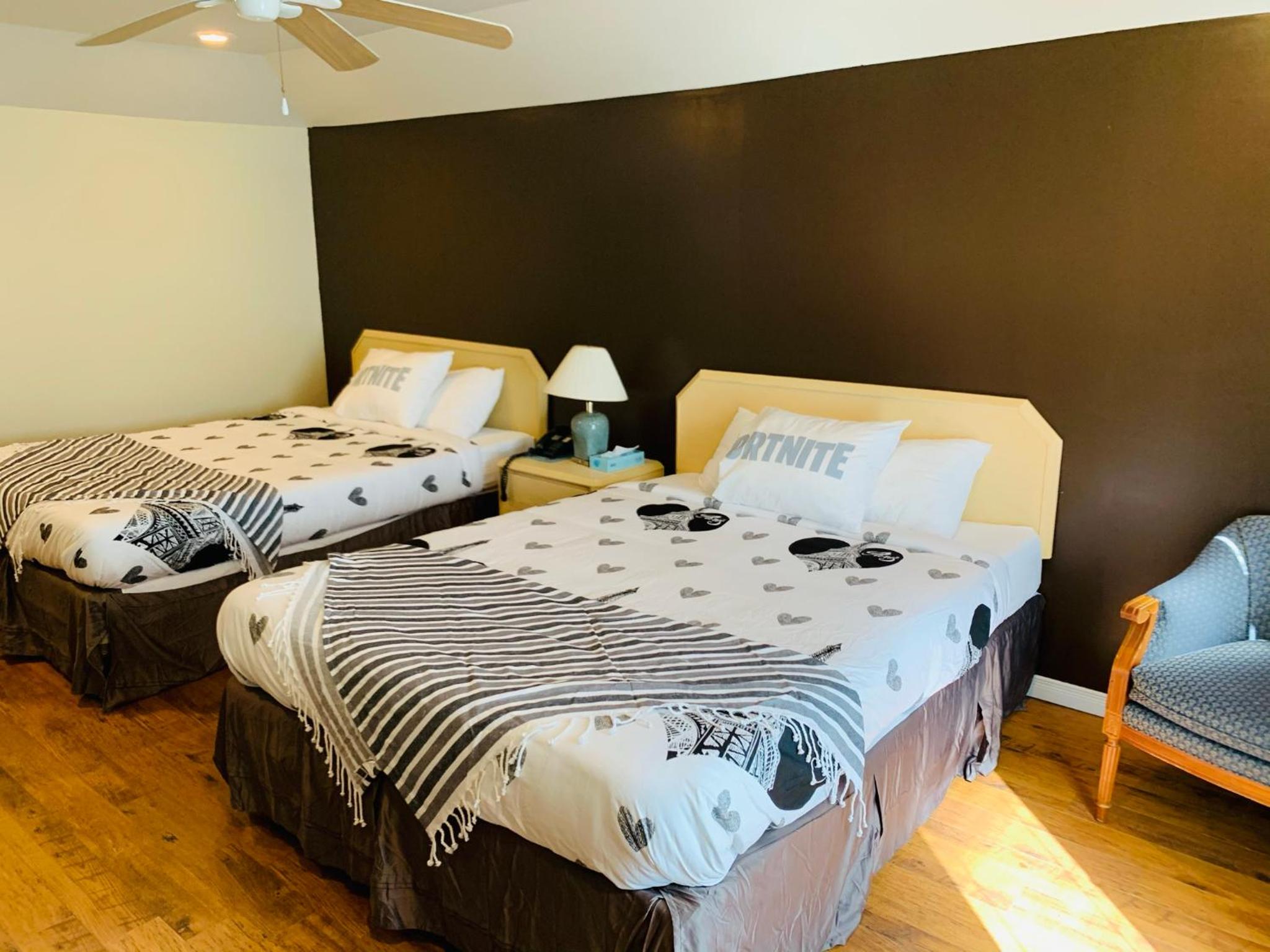 Queen Room