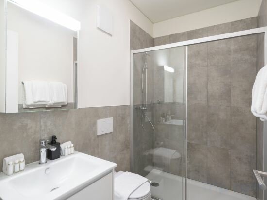 One Bedroom Apartment