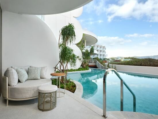 Oceanview Pool Access, Twin Bed