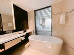 Номер с видом на реку (кровать «king-size») в Hilton Da Nang