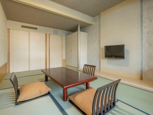 (OCEAN) Japanese B (7.5Tatami) (Non-smoking) Pets Not Allowed в Hotel New Akao Royal Wing