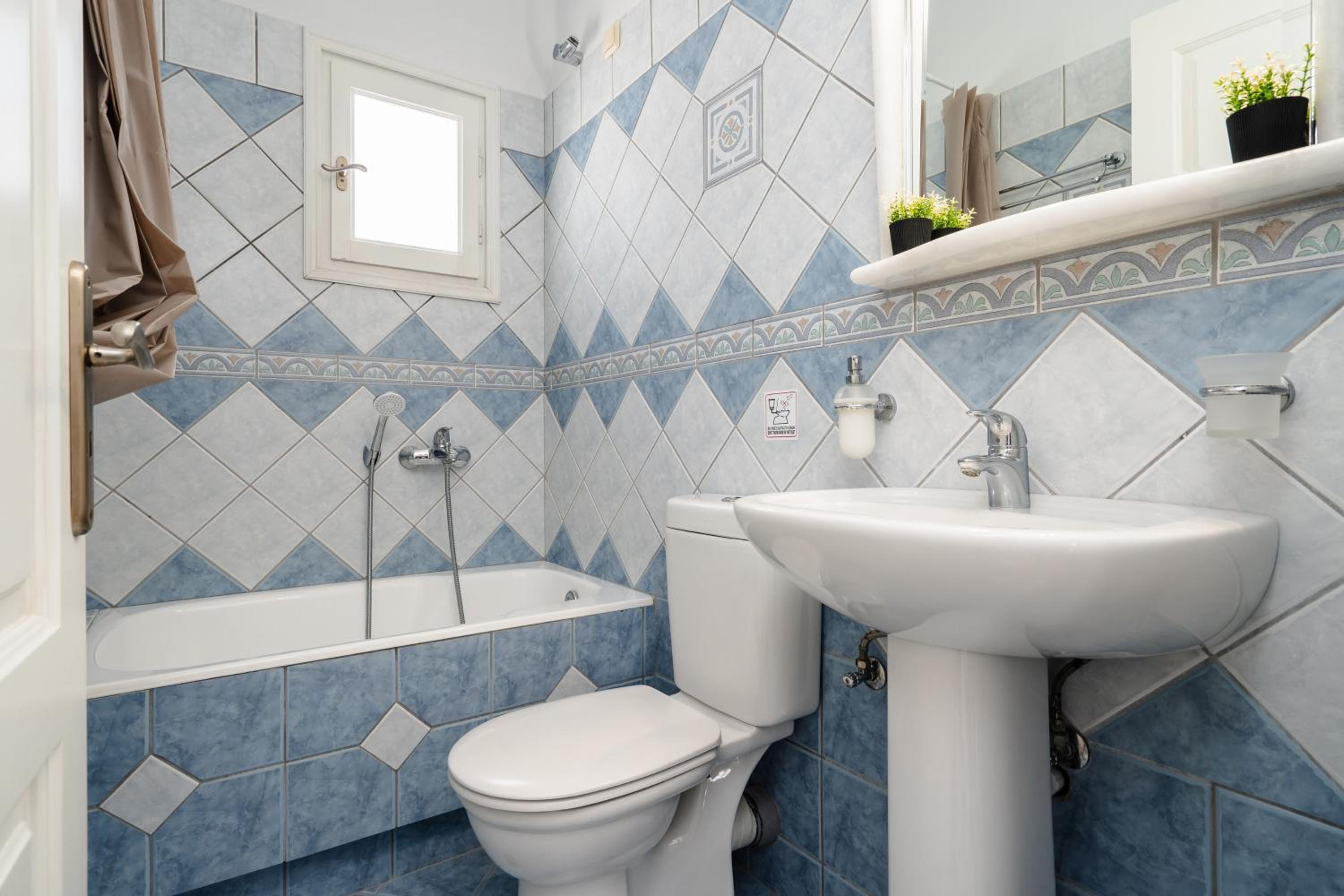 Apartment with Sea View