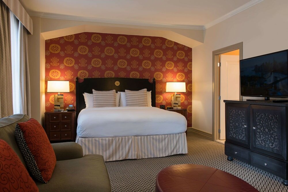 Executive Suite, 1 King Bed (Club)