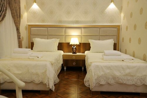 Двухместный номер «люкс» с 1 или 2 кроватями в Renaissance Boutique Hotel