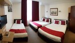 Трехместный номер в Abbey Court Hotel