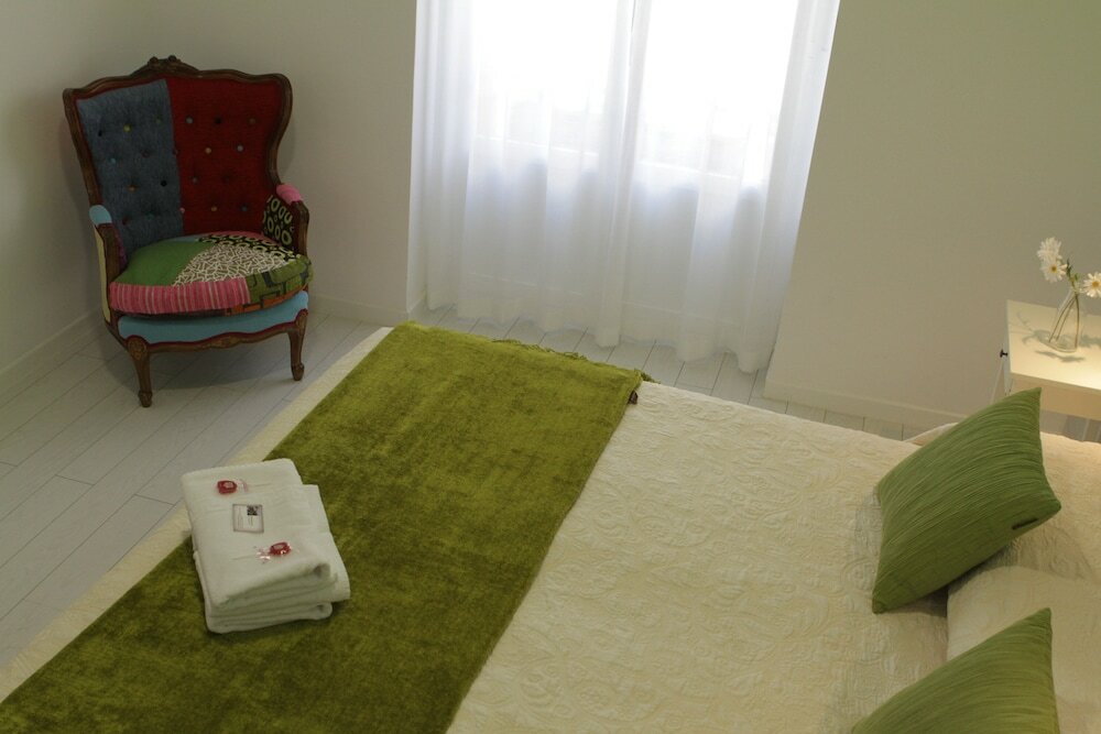 Studio Suite, 1 King Bed, Non Smoking