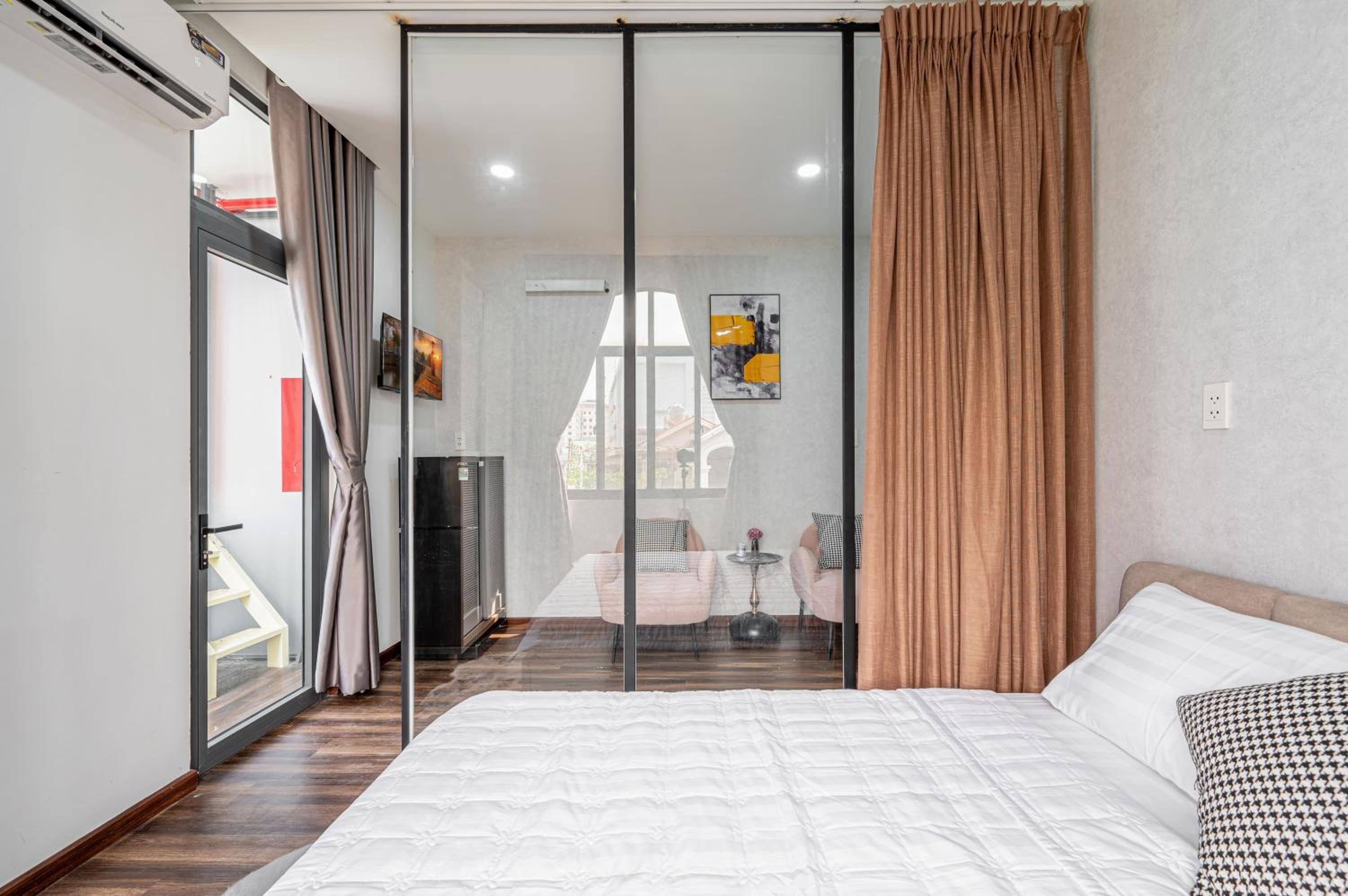 Suite with City View