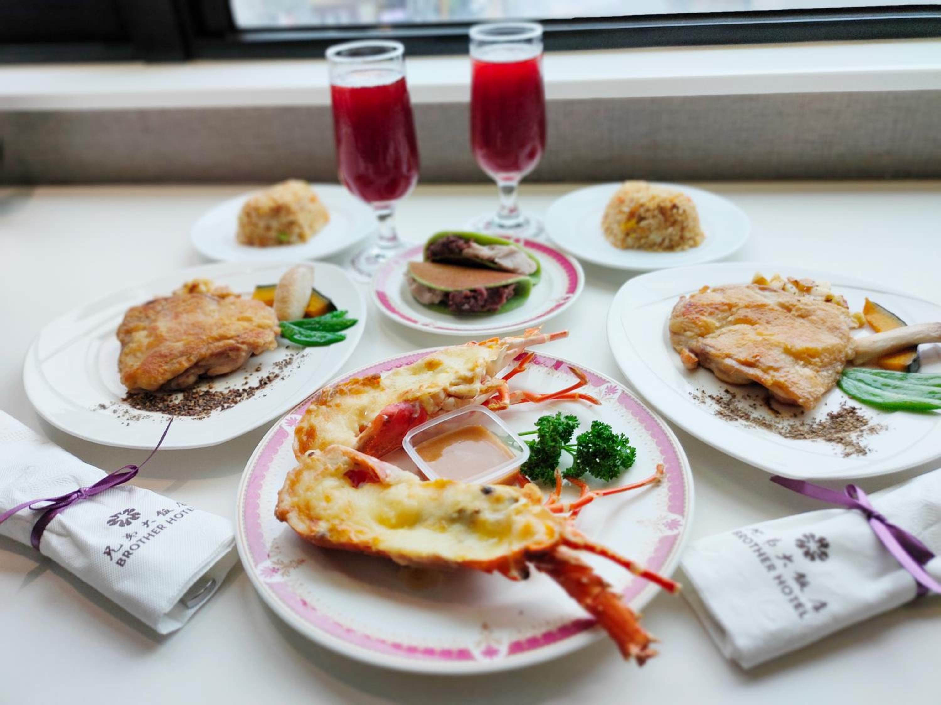 Staycation Offer - Double Room  (Inclusive of Breakfast and Dinner for 2)