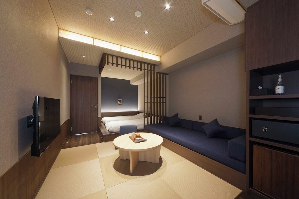 [No public bath]Seafood Boat Platter for Dinner&BF, Japanese&Western room(Annex/up to 3)